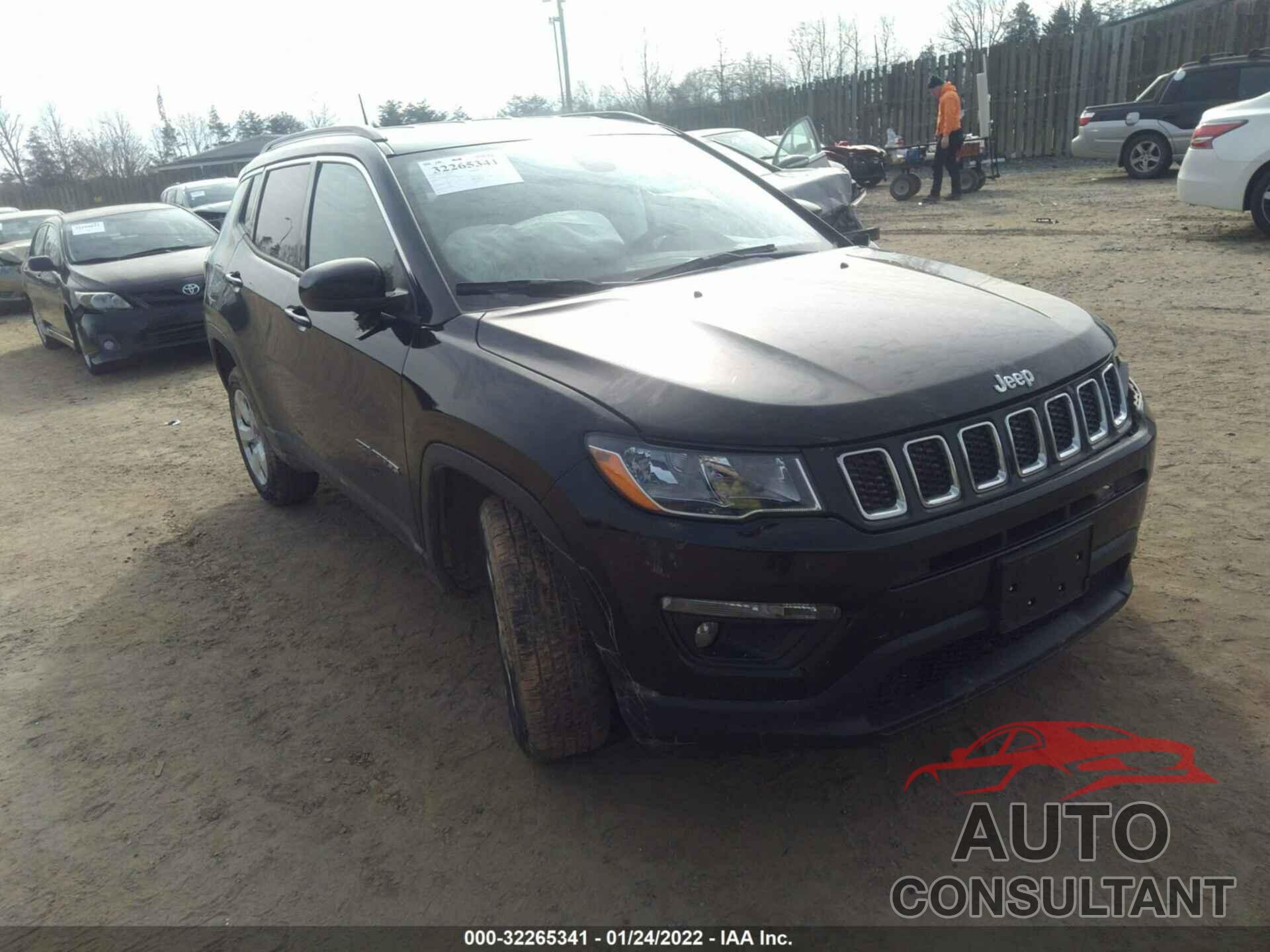 JEEP COMPASS 2018 - 3C4NJDBB7JT150264