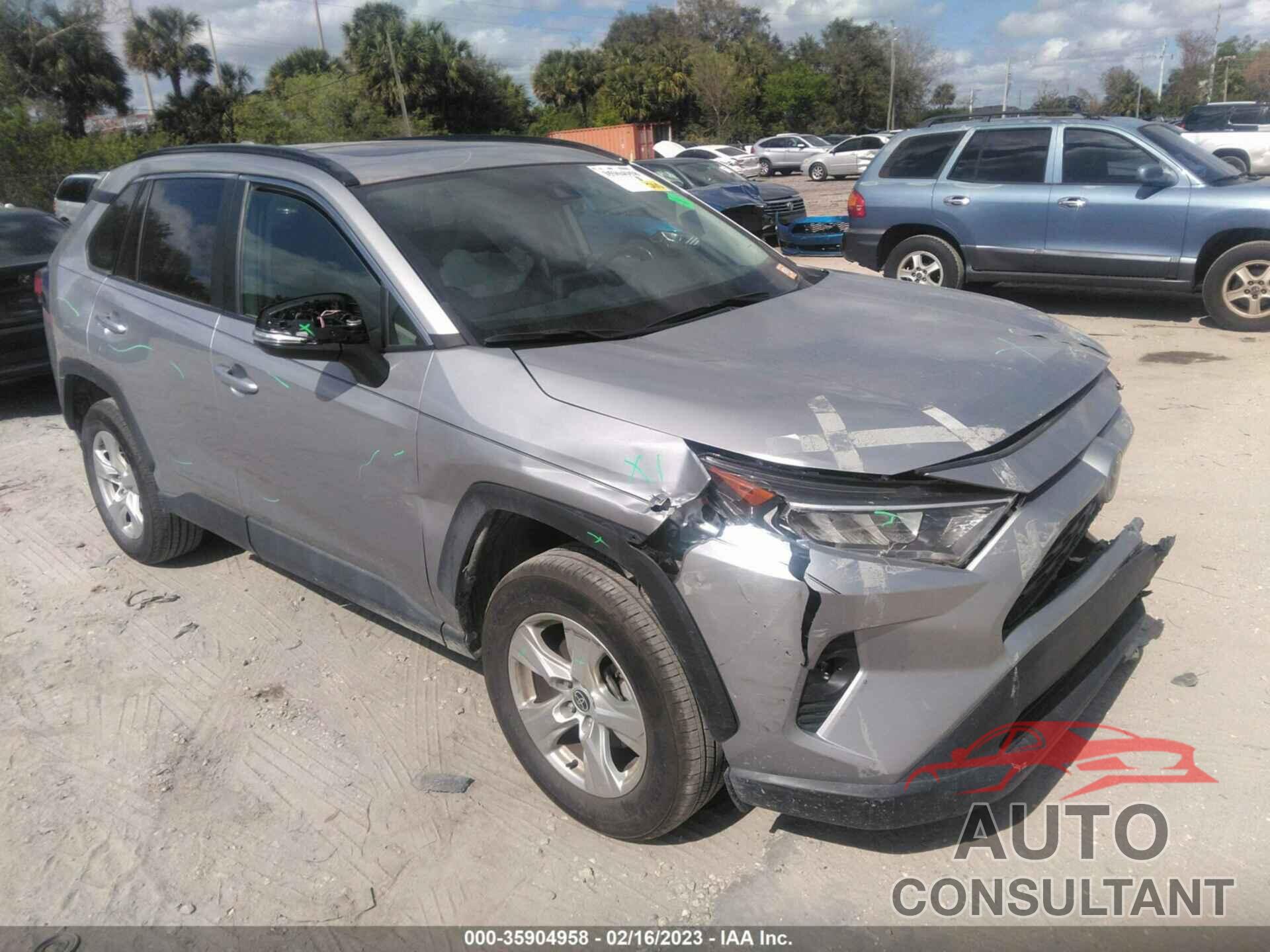 TOYOTA RAV4 2021 - 2T3W1RFV8MC164064