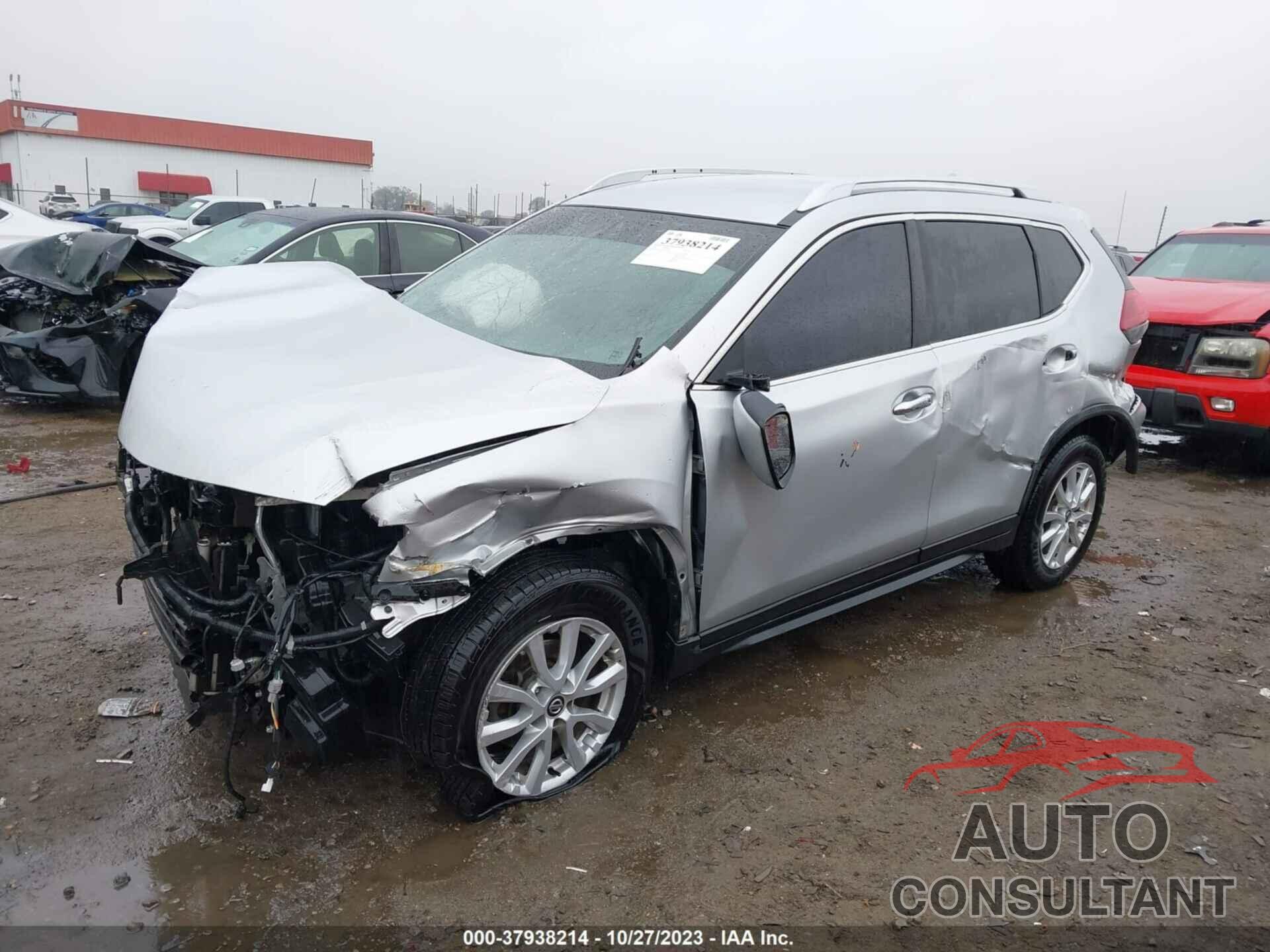 NISSAN ROGUE 2018 - KNMAT2MT2JP523735