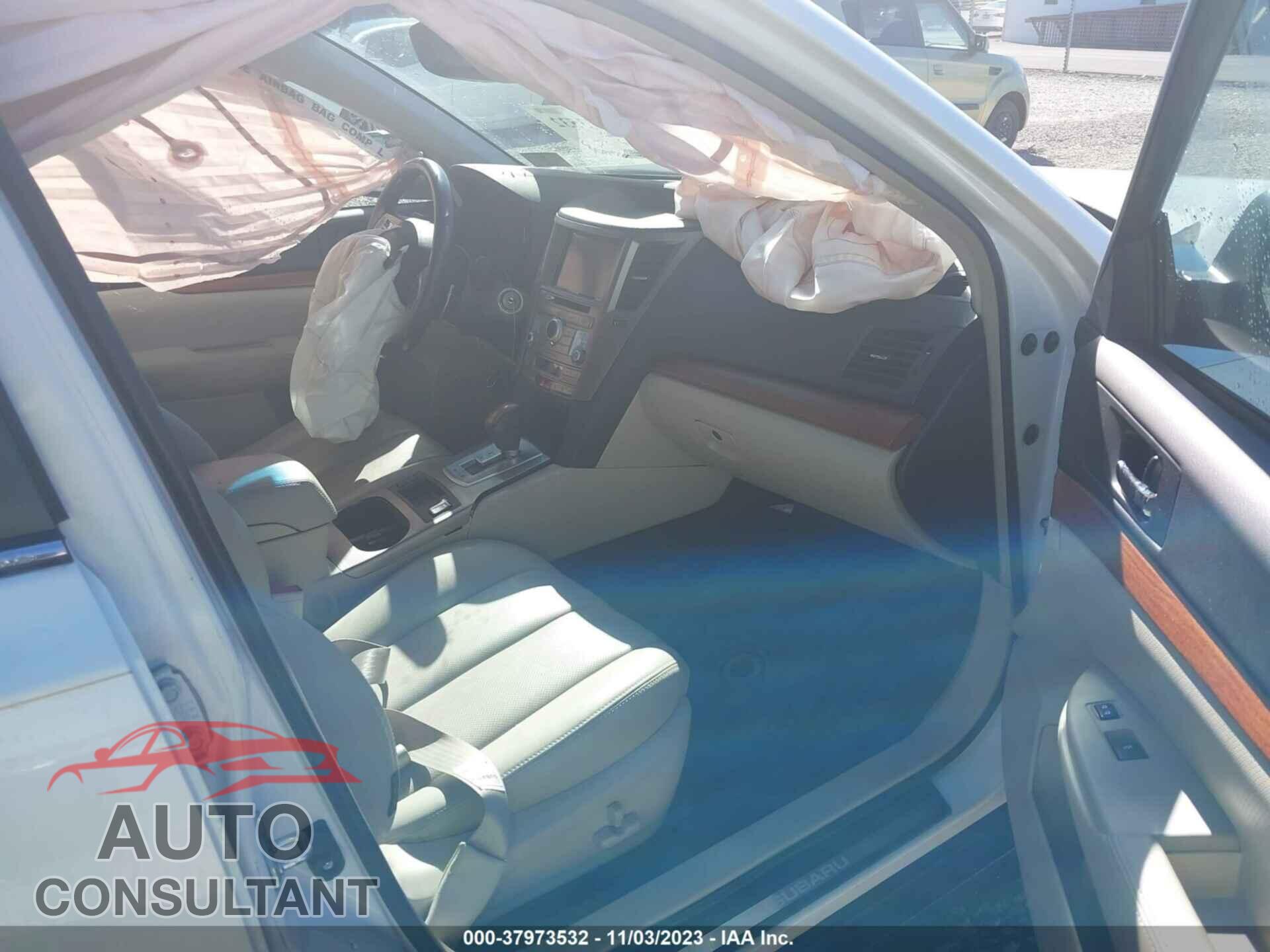 SUBARU OUTBACK 2013 - 4S4BRBLC9D3217143
