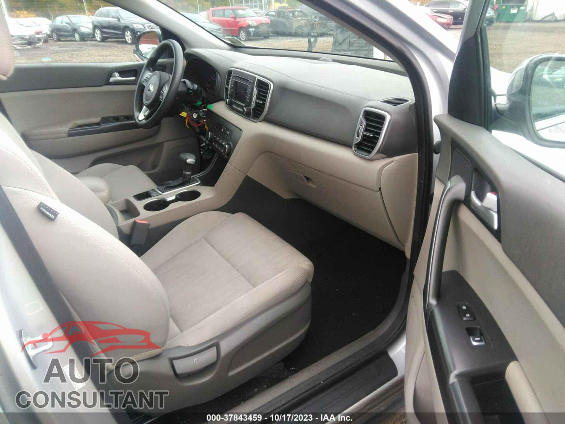 KIA SPORTAGE 2017 - KNDPMCAC4H7295815