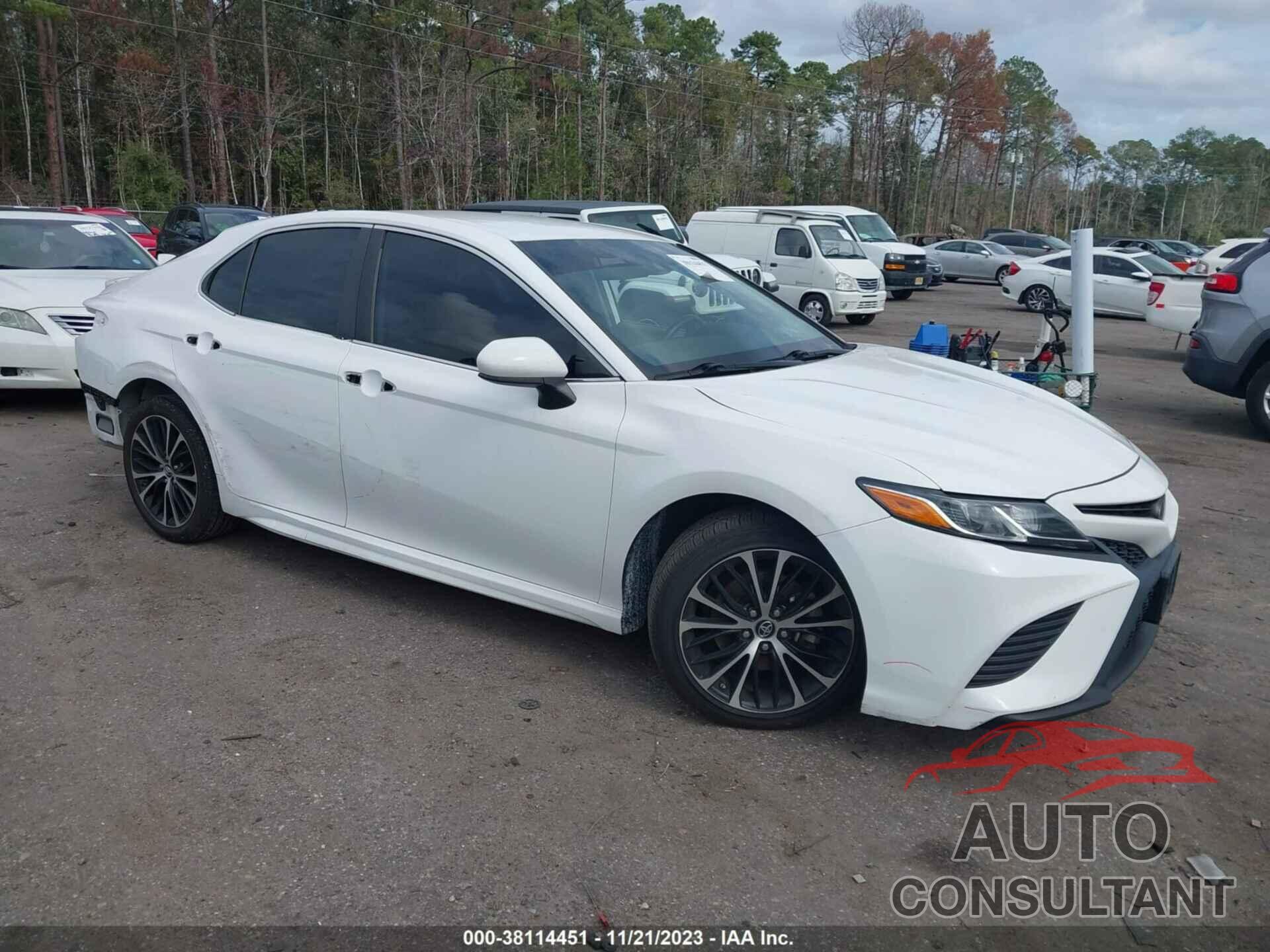 TOYOTA CAMRY 2019 - 4T1B11HK8KU729100
