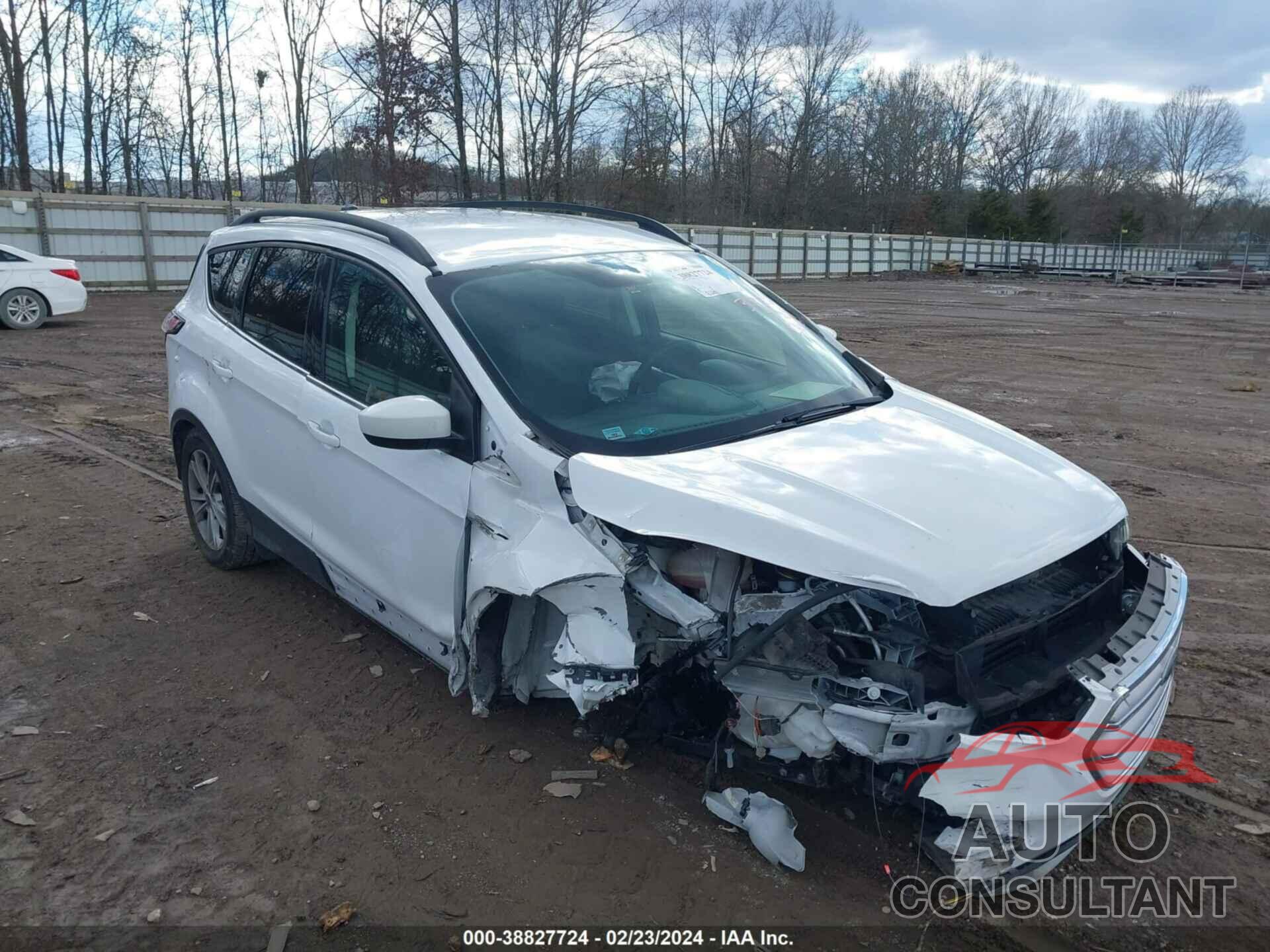 FORD ESCAPE 2018 - 1FMCU9GD4JUB35082