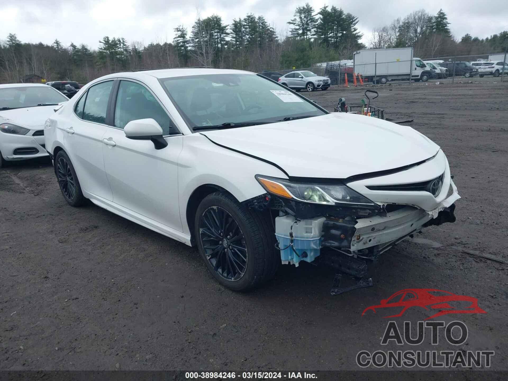 TOYOTA CAMRY 2019 - 4T1B11HK8KU183303