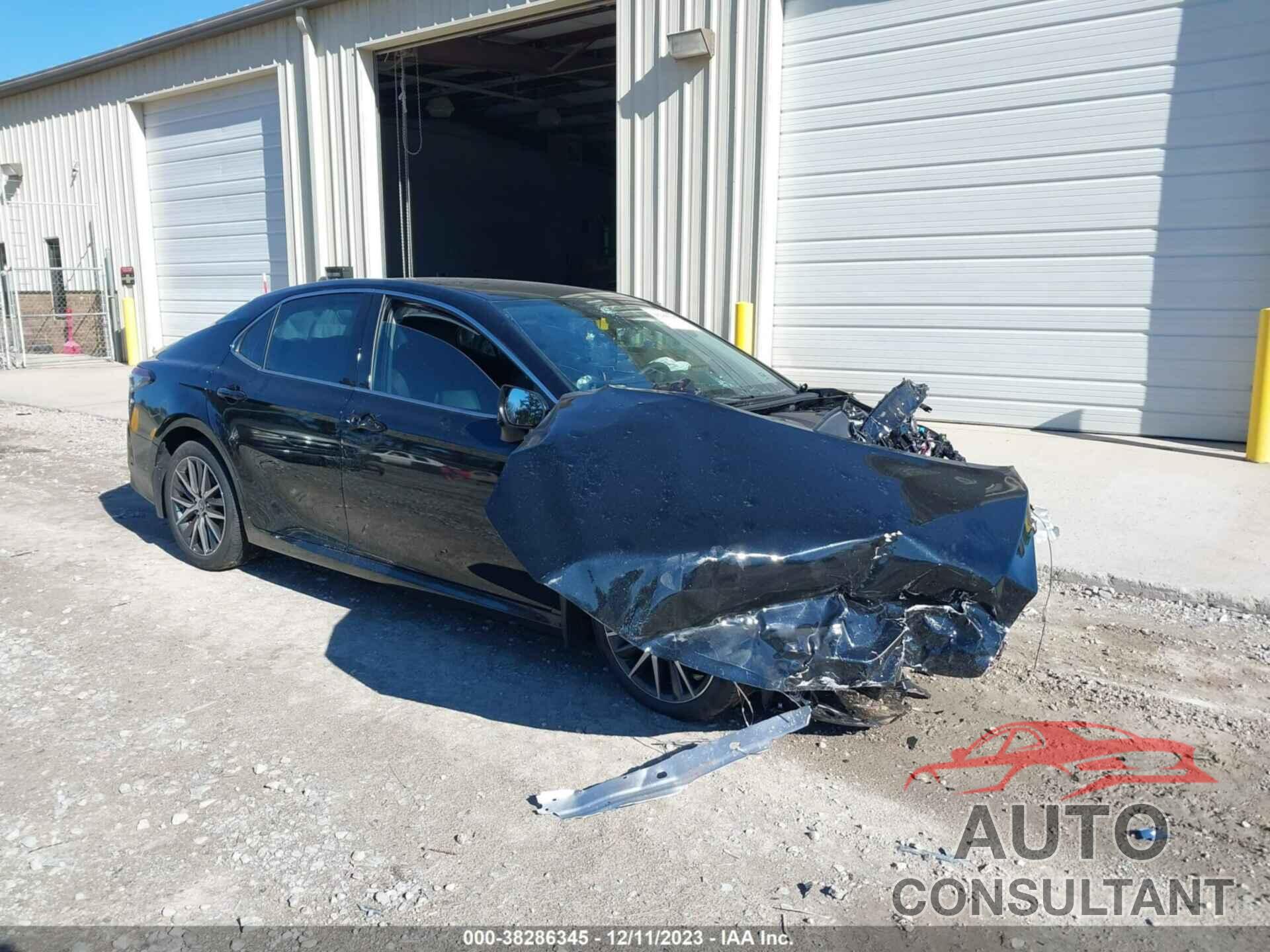 TOYOTA CAMRY 2024 - 4T1F11AK1RU857460