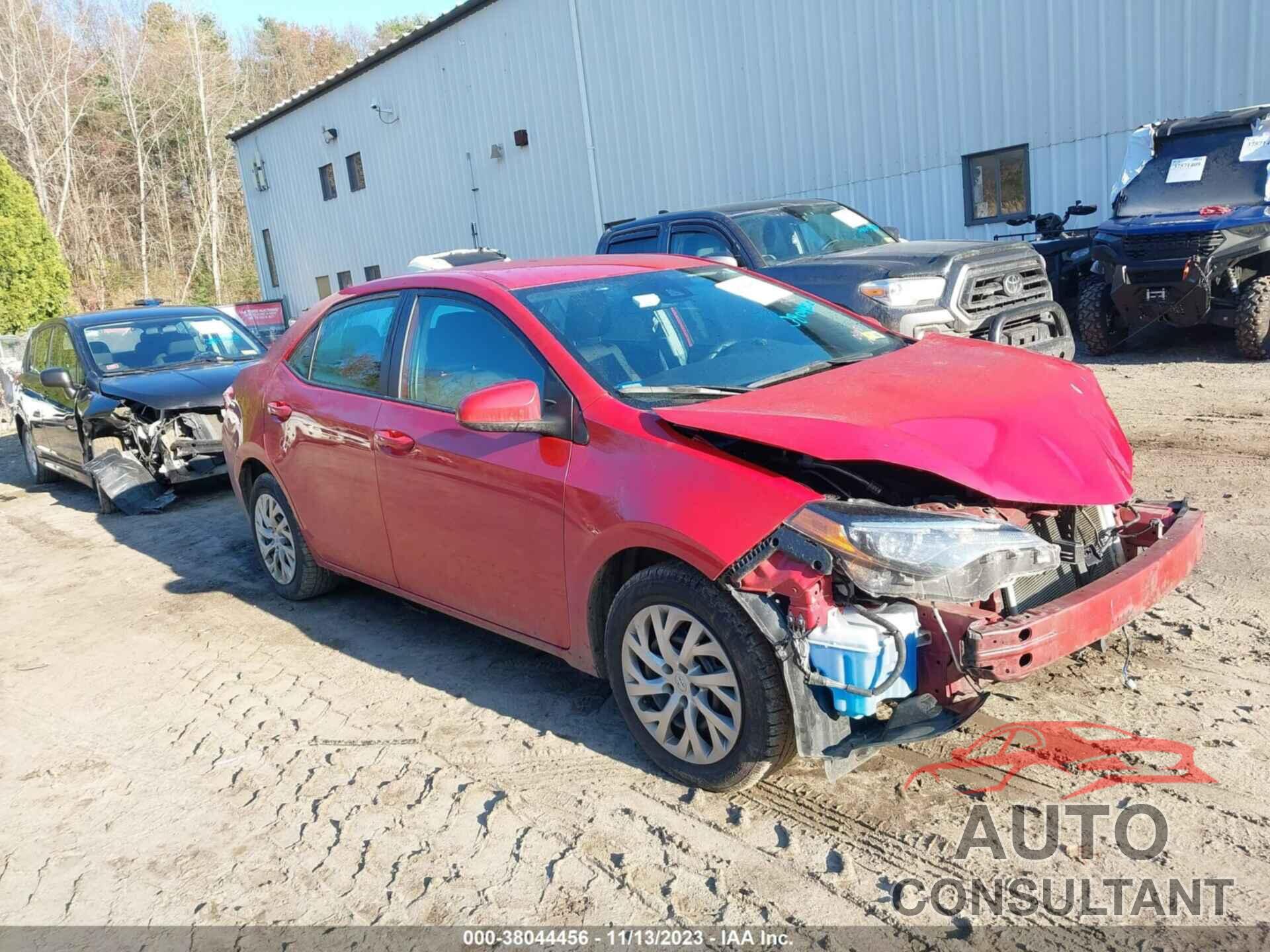 TOYOTA COROLLA 2018 - 2T1BURHE4JC064051