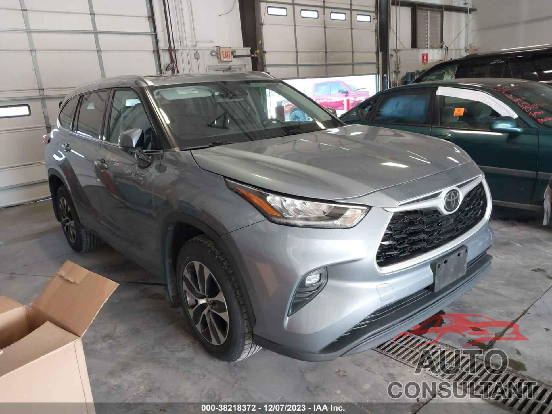 TOYOTA HIGHLANDER 2020 - 5TDGZRBHXLS017403