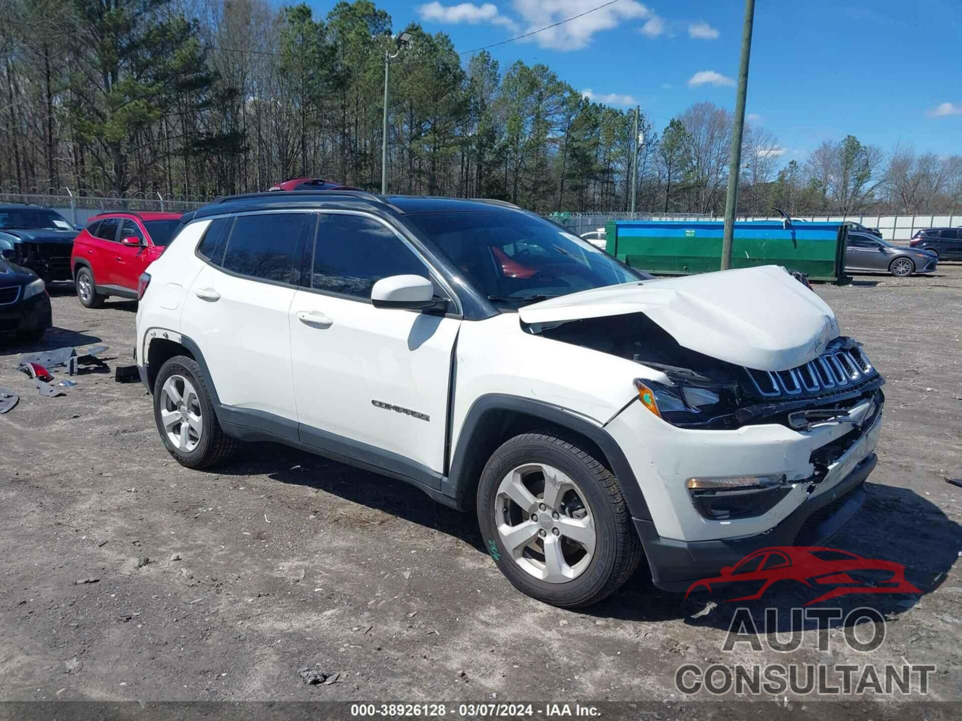 JEEP COMPASS 2018 - 3C4NJCBB4JT369144