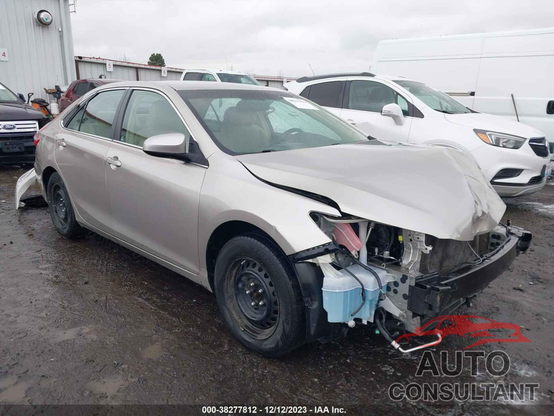 TOYOTA CAMRY 2015 - 4T4BF1FK4FR460853