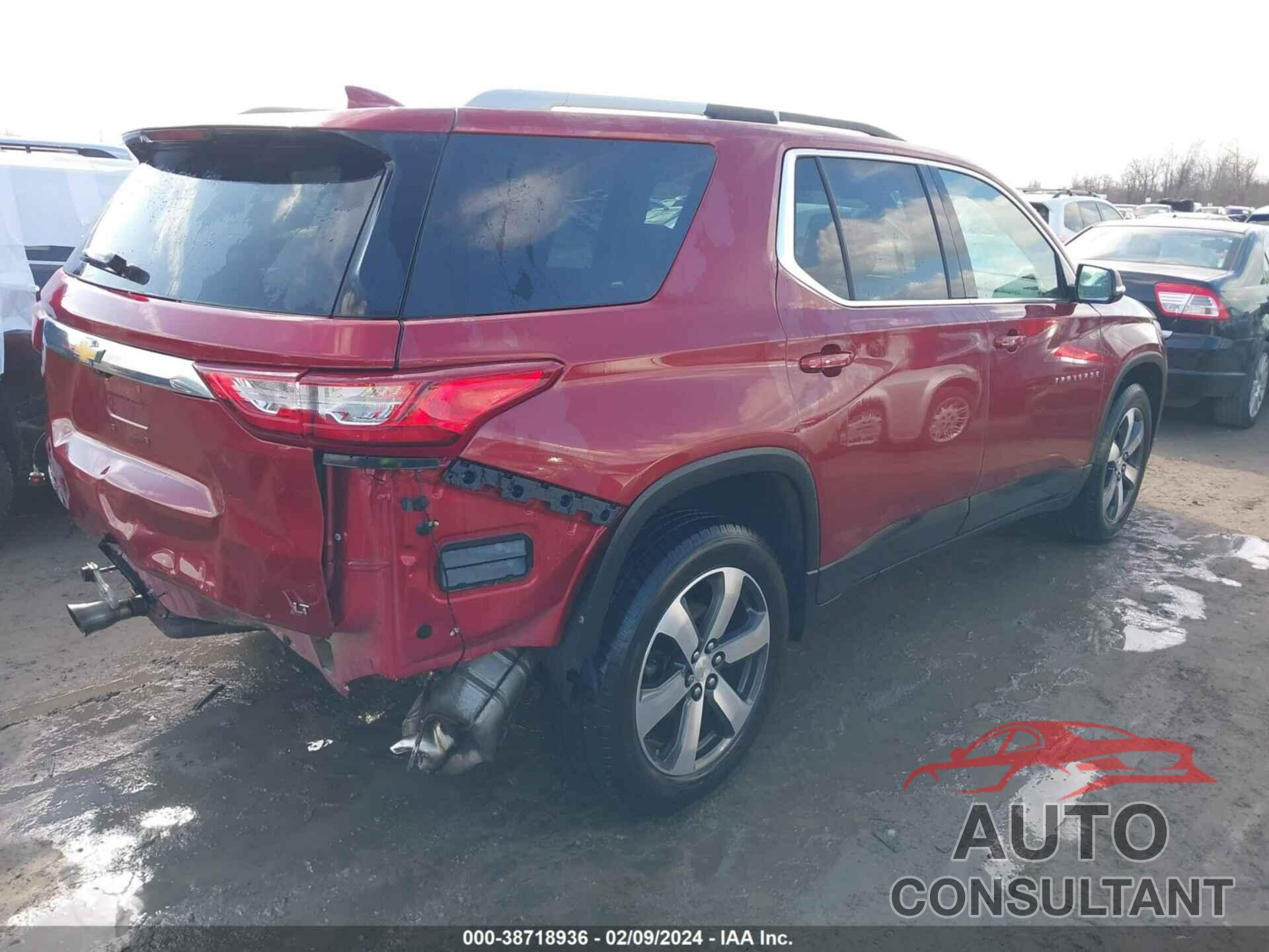 CHEVROLET TRAVERSE 2018 - 1GNERHKW9JJ105473