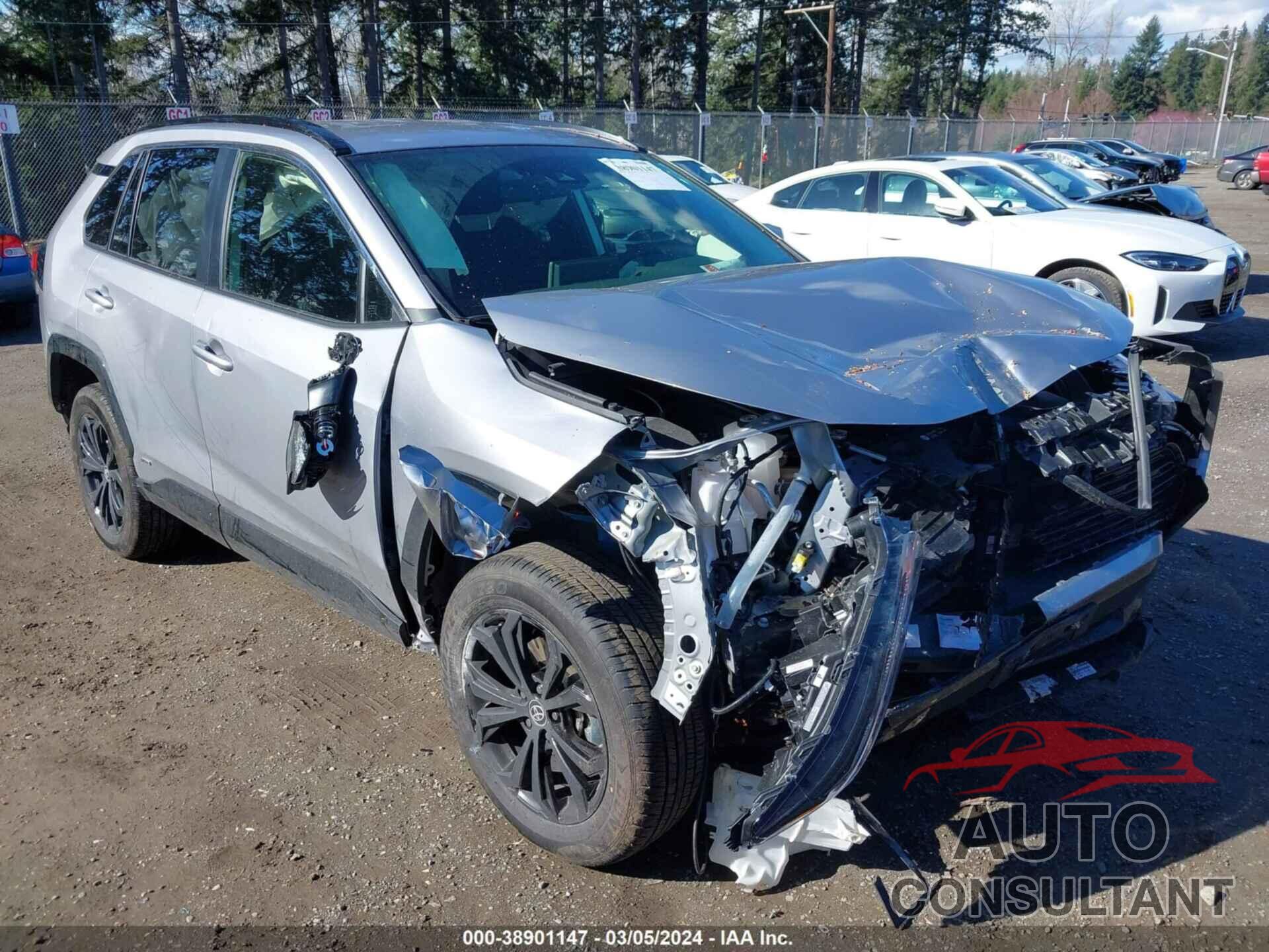 TOYOTA RAV4 2023 - JTM16RFV0PD102315