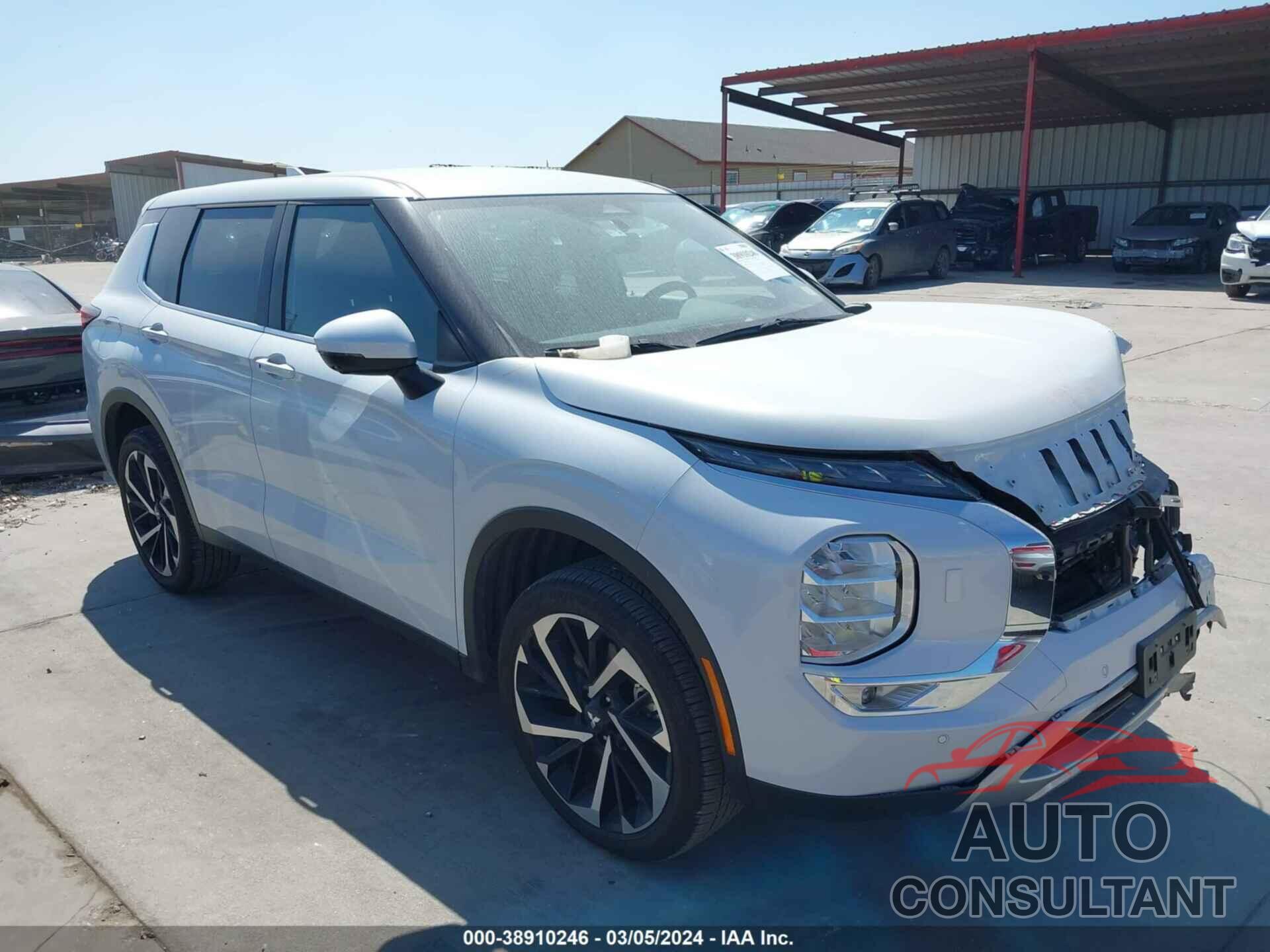 MITSUBISHI OUTLANDER 2023 - JA4J4UA87PZ032402