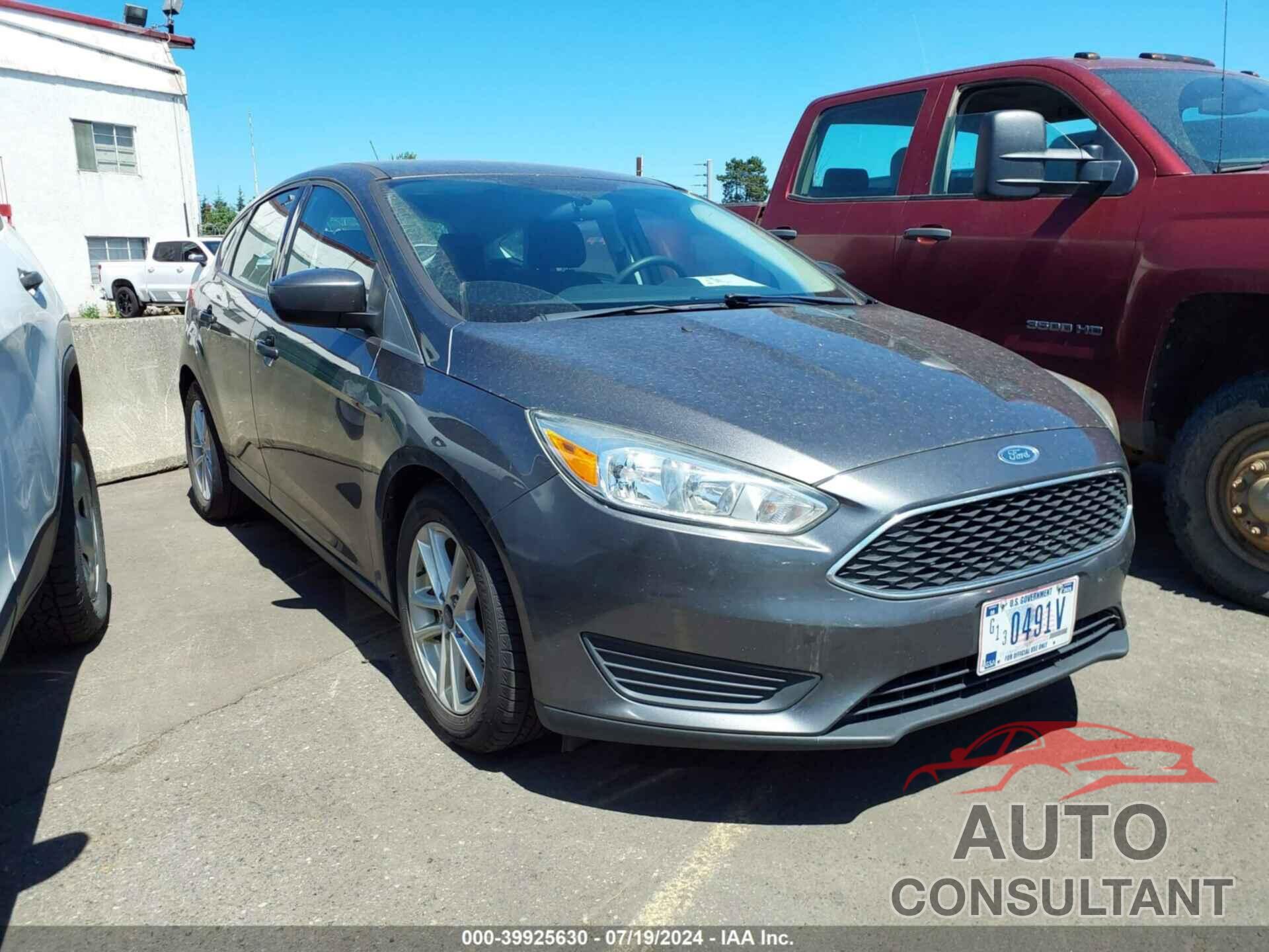 FORD FOCUS 2018 - 1FADP3K23JL328970