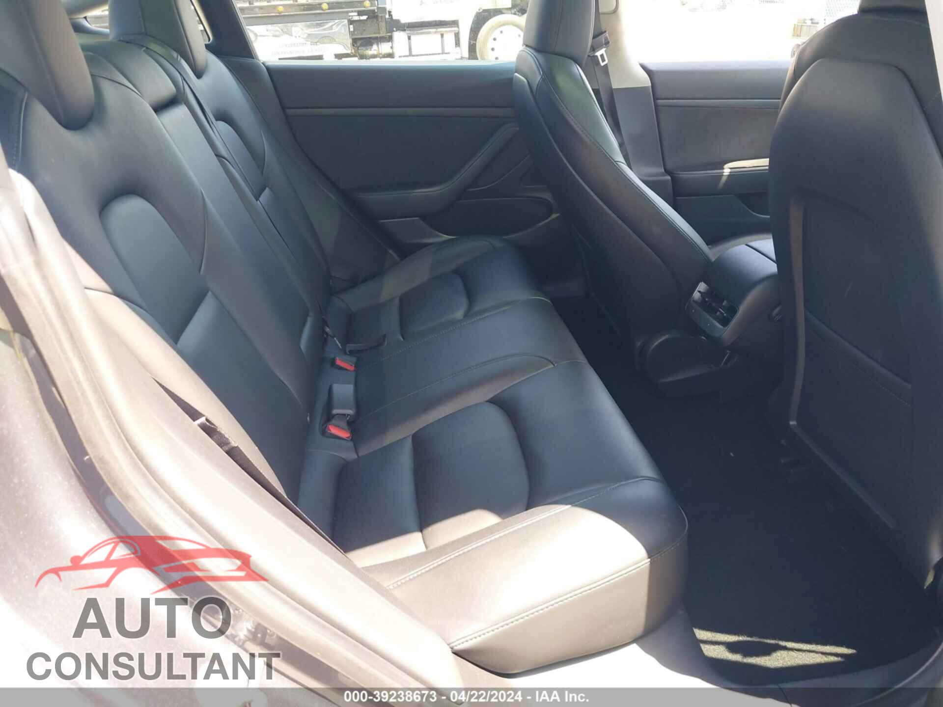 TESLA MODEL 3 2021 - 5YJ3E1EAXMF837061