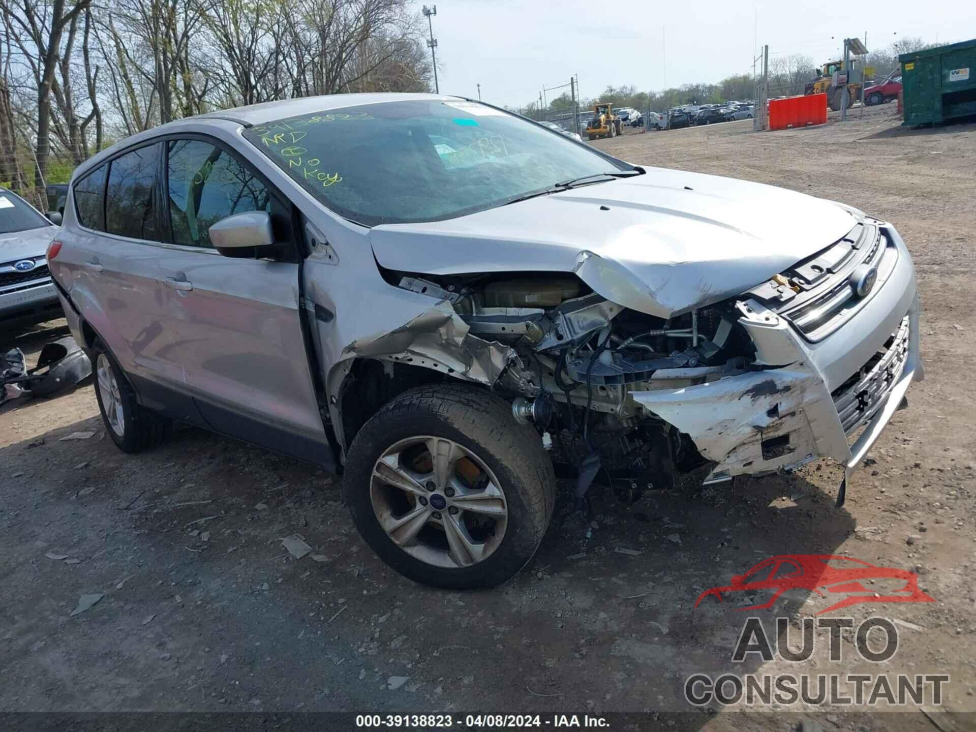 FORD ESCAPE 2016 - 1FMCU0G75GUC31625
