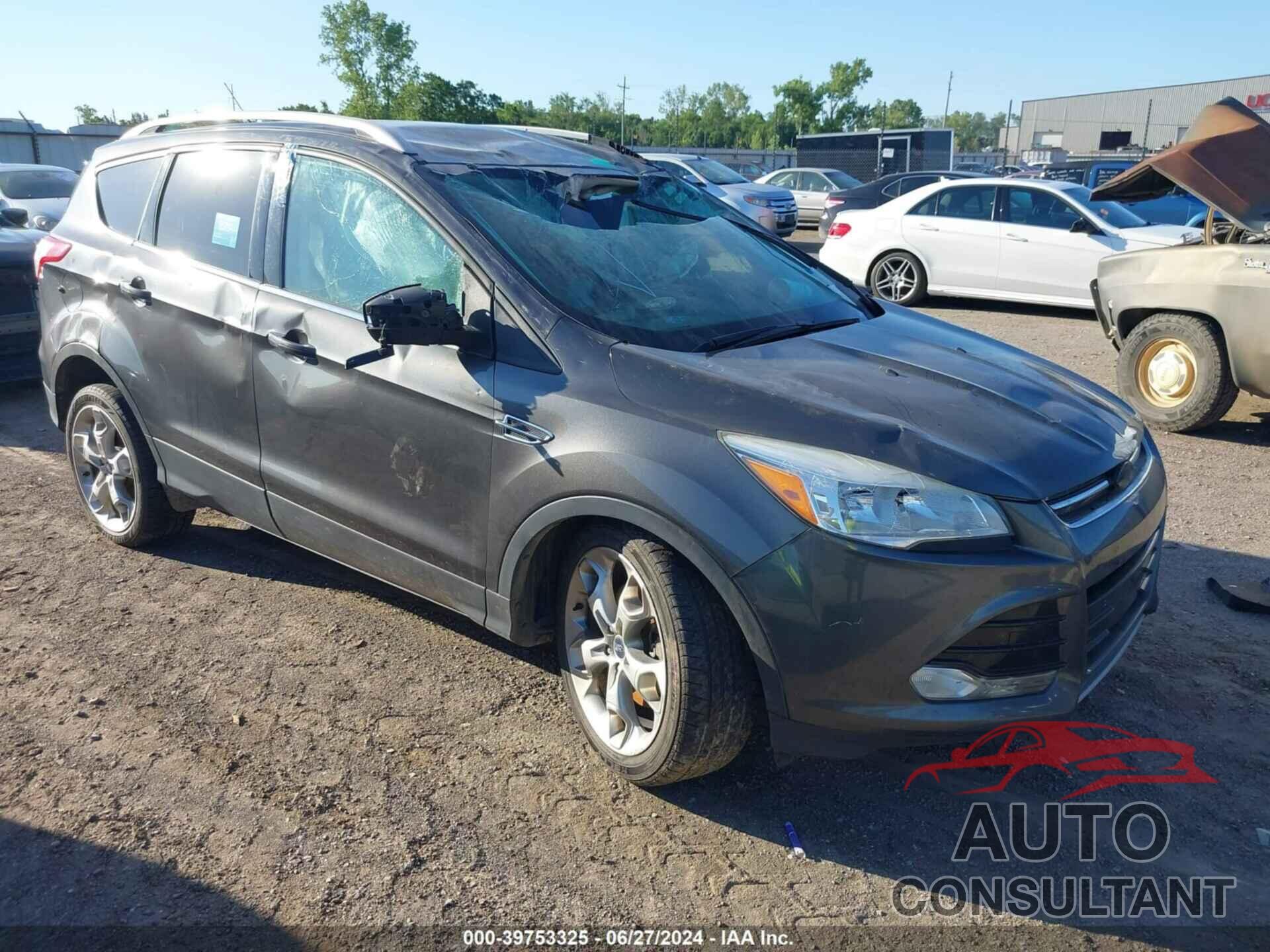 FORD ESCAPE 2016 - 1FMCU0J92GUA65963