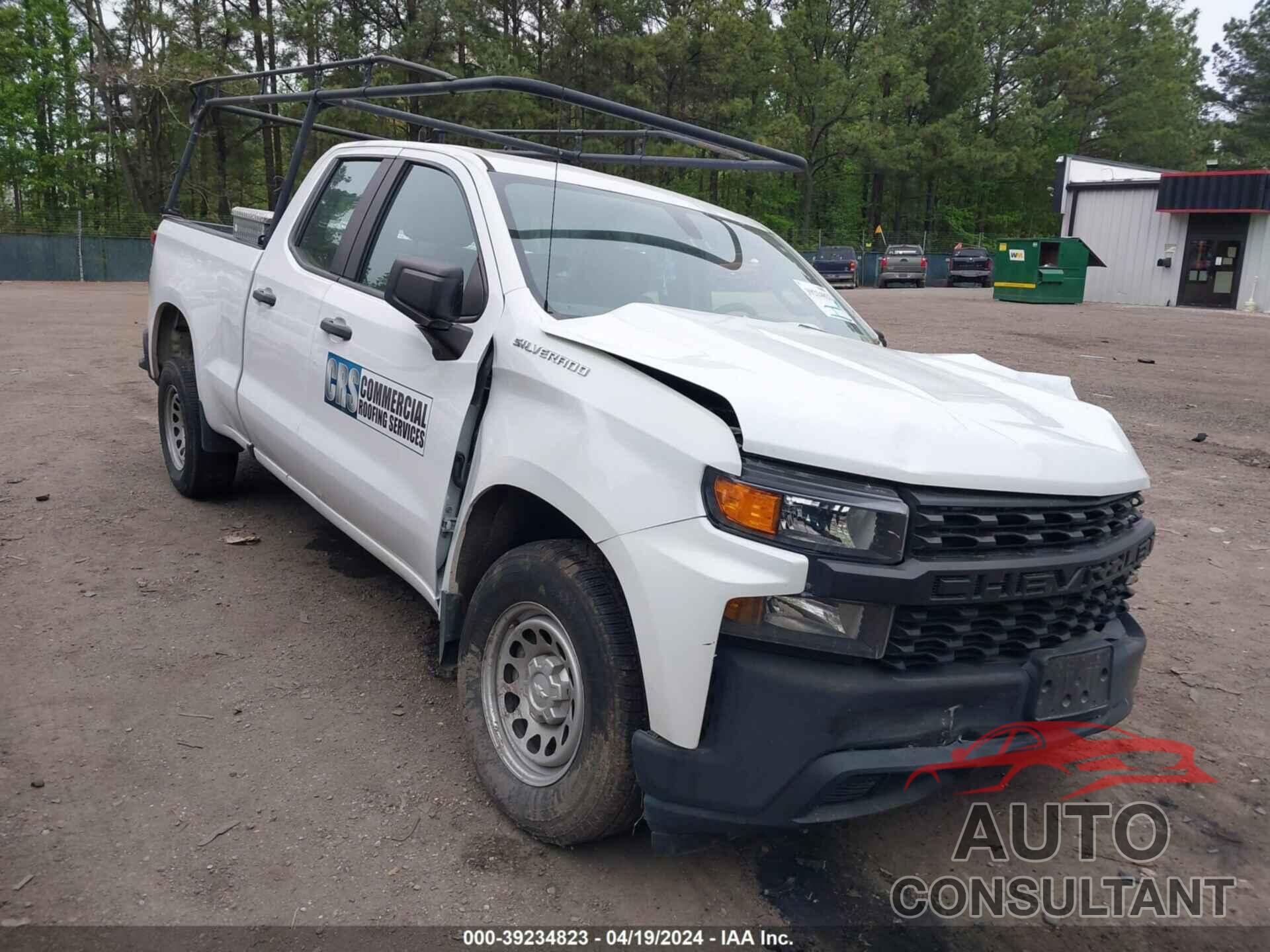 CHEVROLET SILVERADO 1500 2019 - 1GCRWAEH6KZ411735