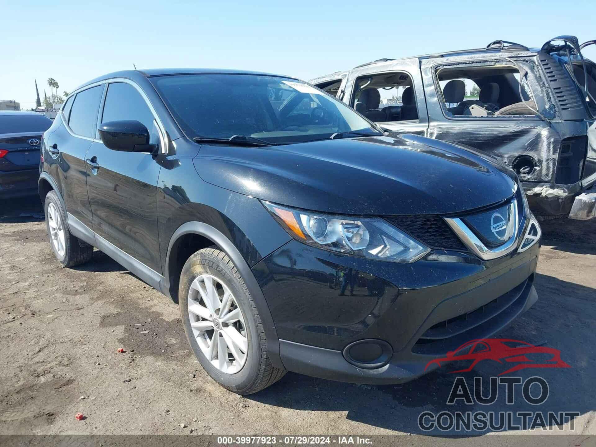 NISSAN ROGUE SPORT 2018 - JN1BJ1CP1JW194477