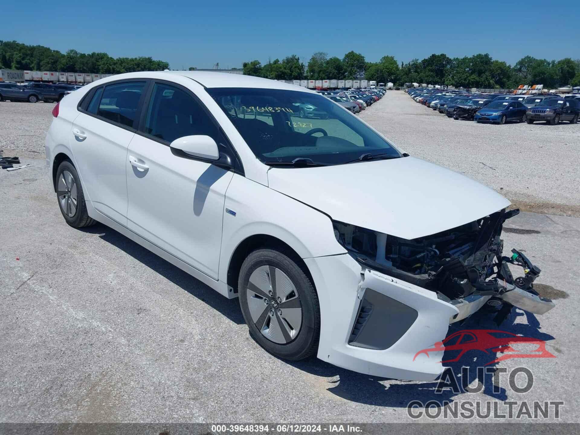 HYUNDAI IONIQ HYBRID 2018 - KMHC65LC3JU100470