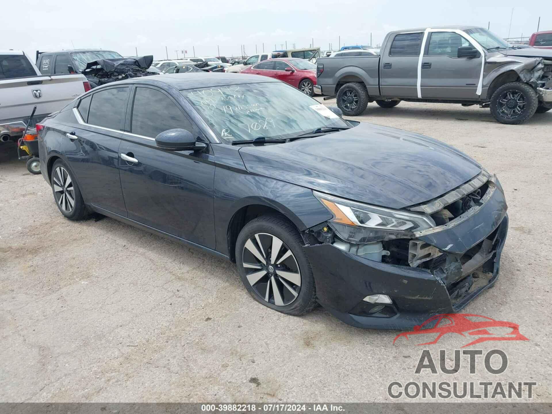 NISSAN ALTIMA 2019 - 1N4BL4EV7KC117089