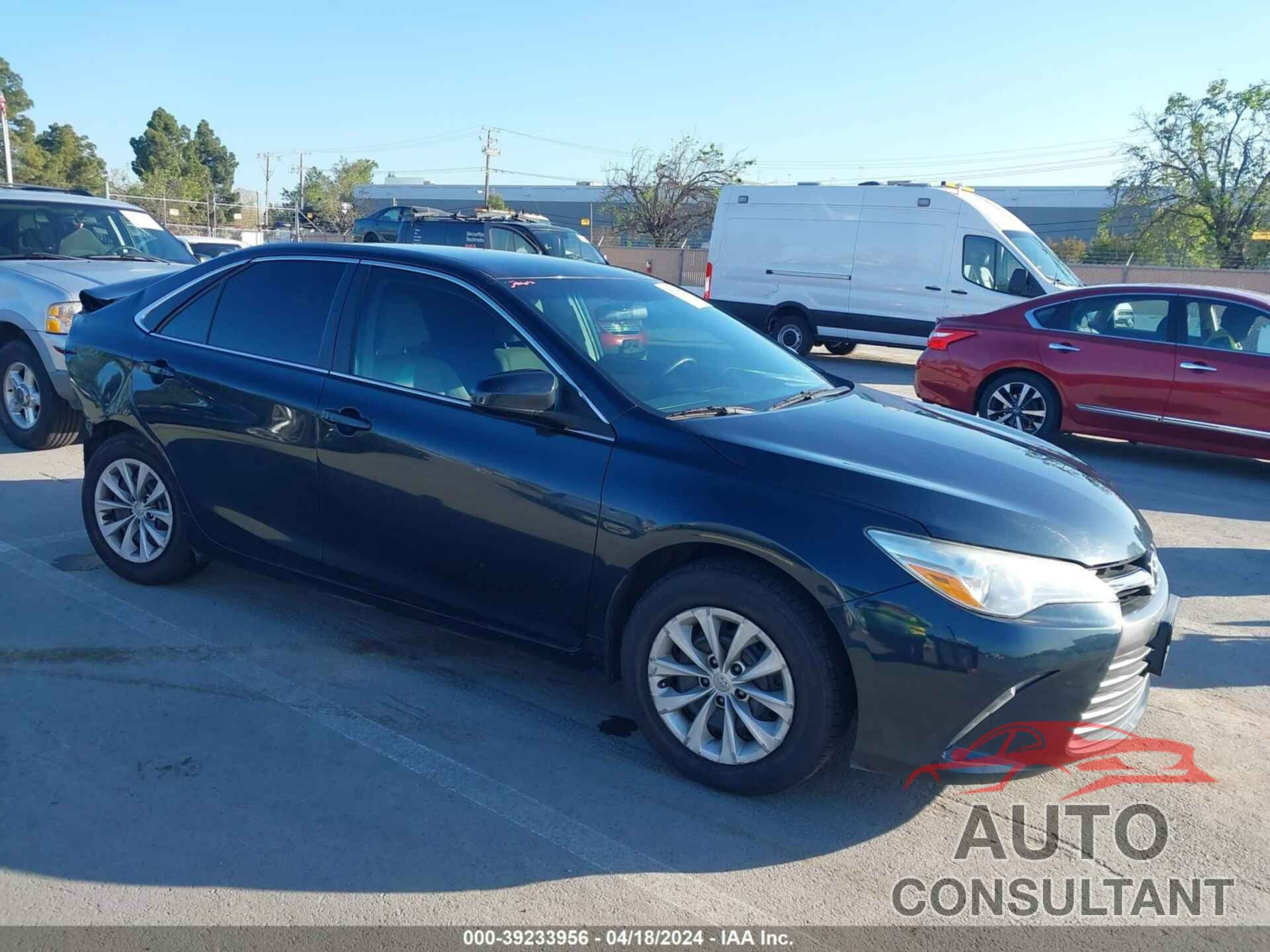 TOYOTA CAMRY 2016 - 4T4BF1FK0GR559896