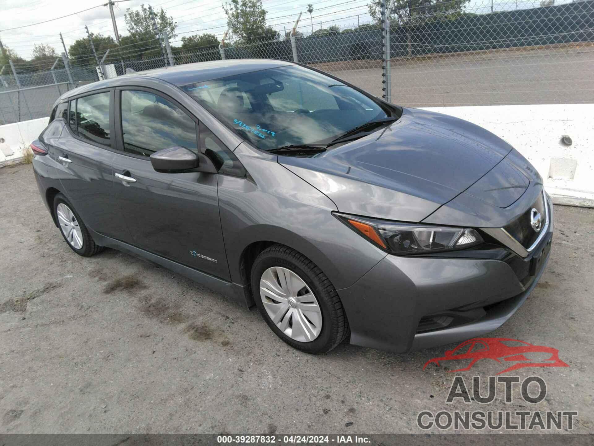 NISSAN LEAF 2019 - 1N4AZ1CP9KC304041
