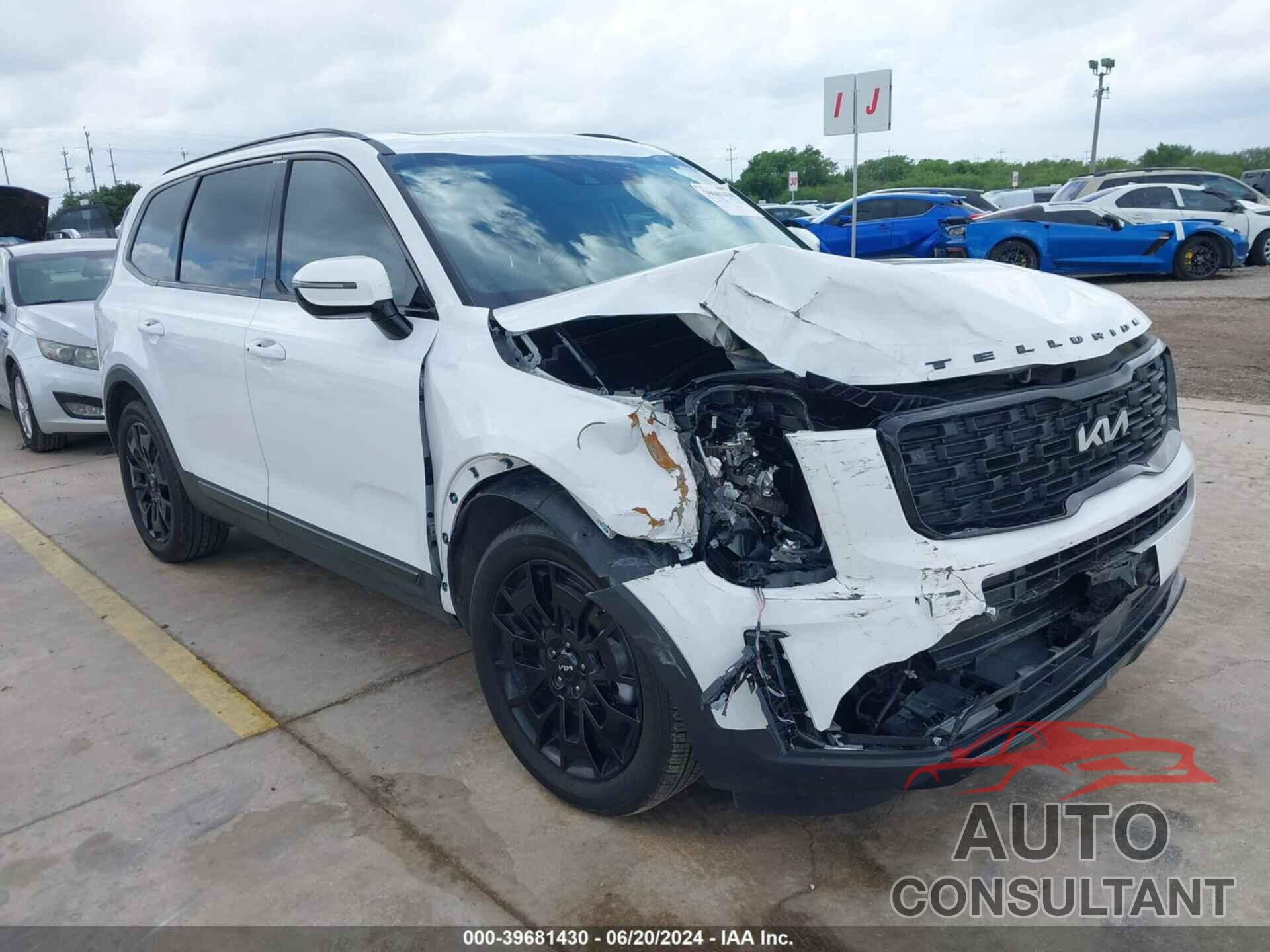 KIA TELLURIDE 2022 - 5XYP5DHC4NG276981