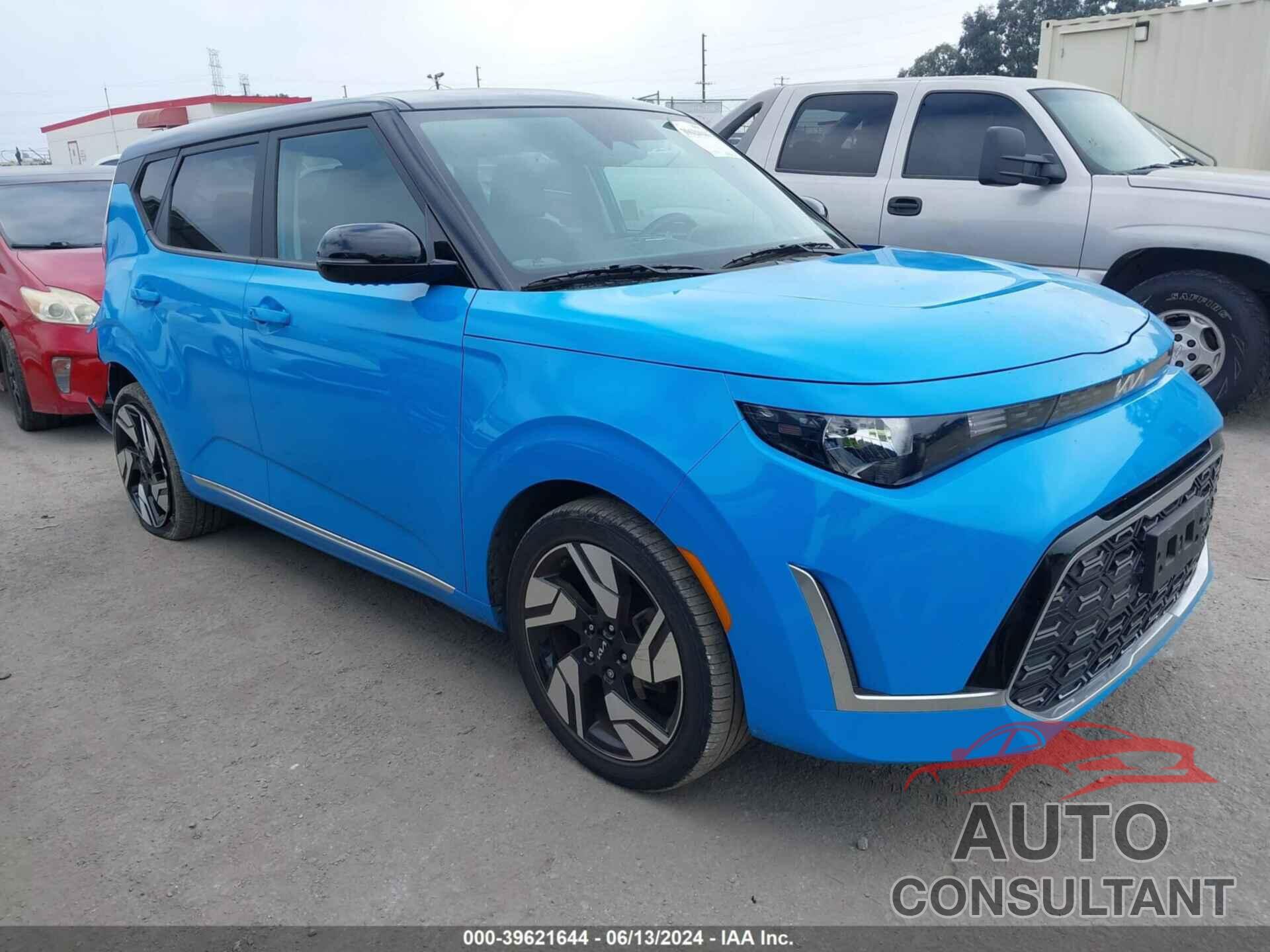 KIA SOUL 2023 - KNDJ53AU8P7191399