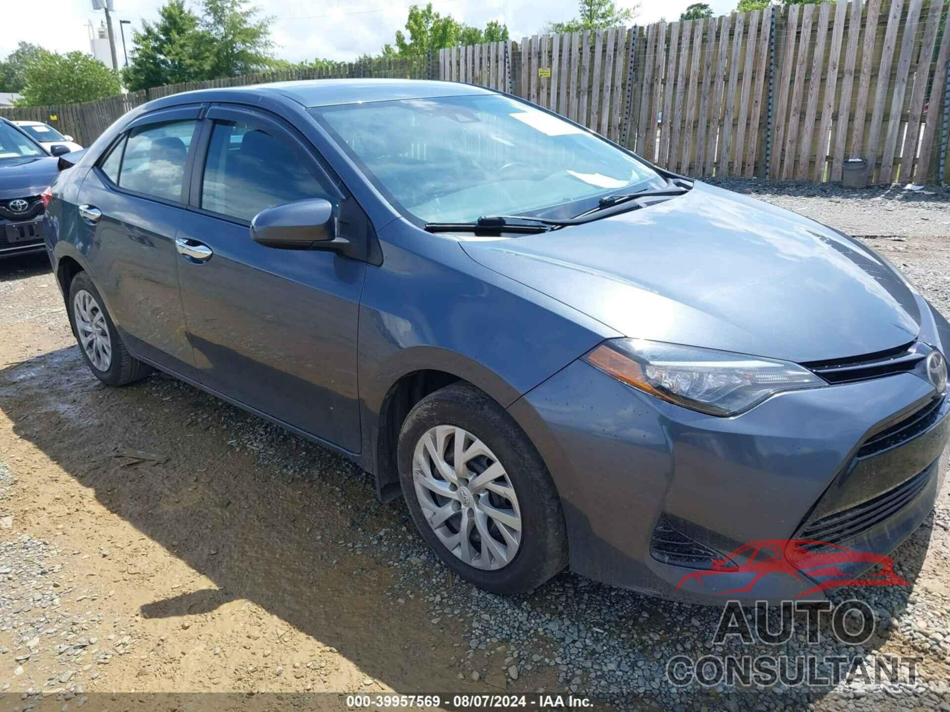 TOYOTA COROLLA 2017 - 5YFBURHE2HP584386