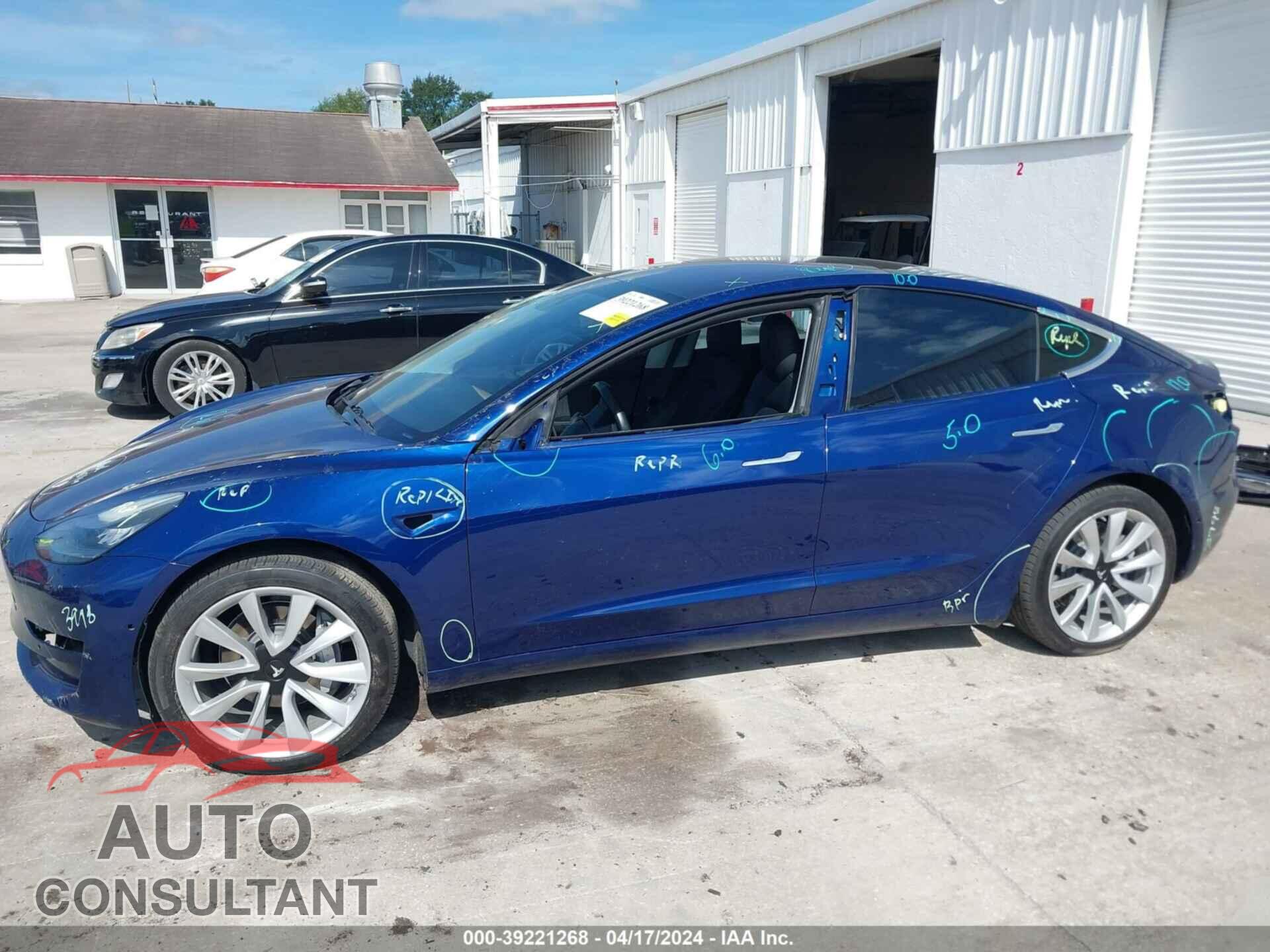 TESLA MODEL 3 2018 - 5YJ3E1EA0JF164454