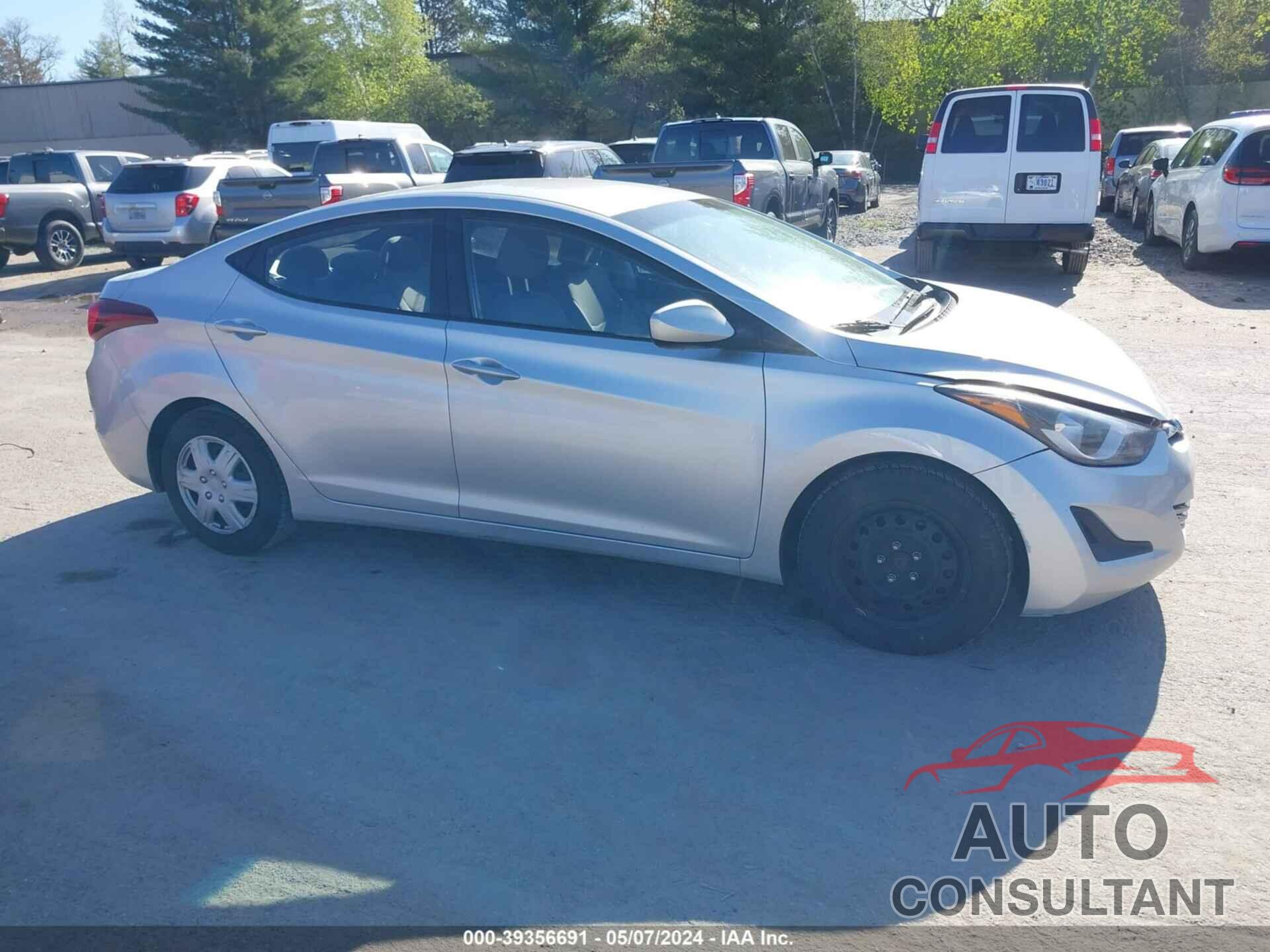 HYUNDAI ELANTRA 2016 - 5NPDH4AE4GH684365