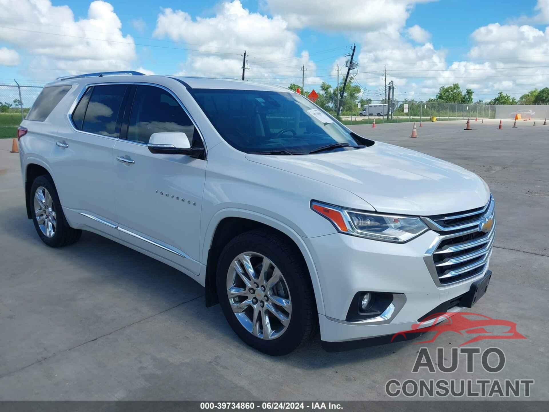 CHEVROLET TRAVERSE 2018 - 1GNEVKKW4JJ116745