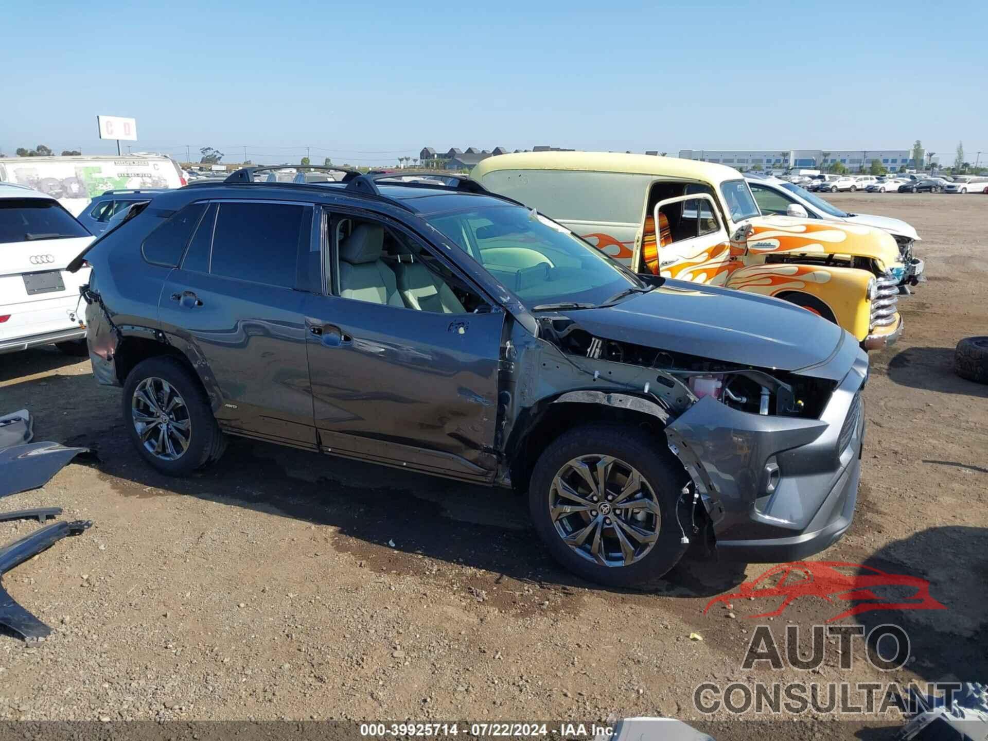 TOYOTA RAV4 HYBRID 2023 - JTMB6RFV0PD090915