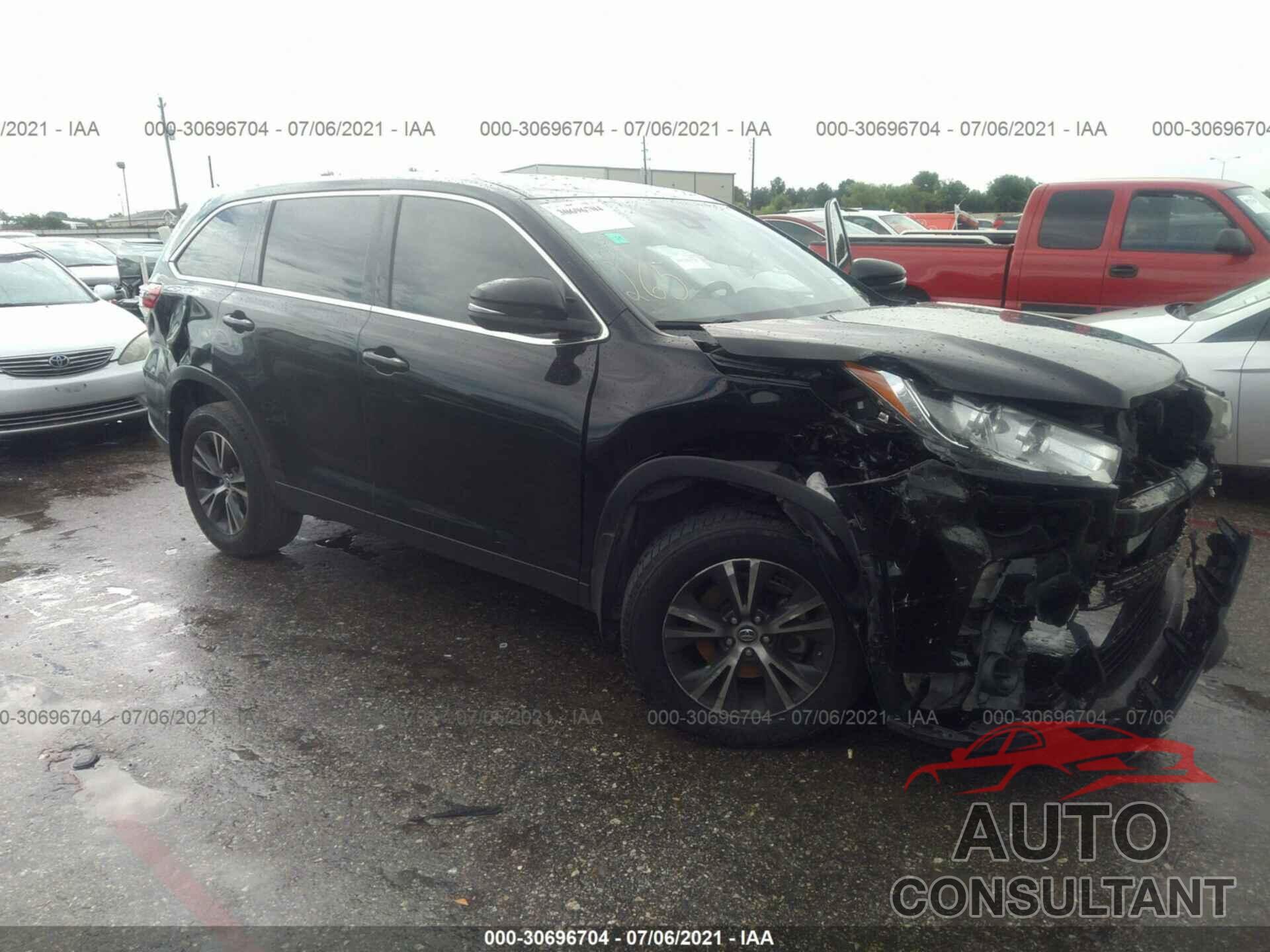 TOYOTA HIGHLANDER 2019 - 5TDZZRFH8KS335859