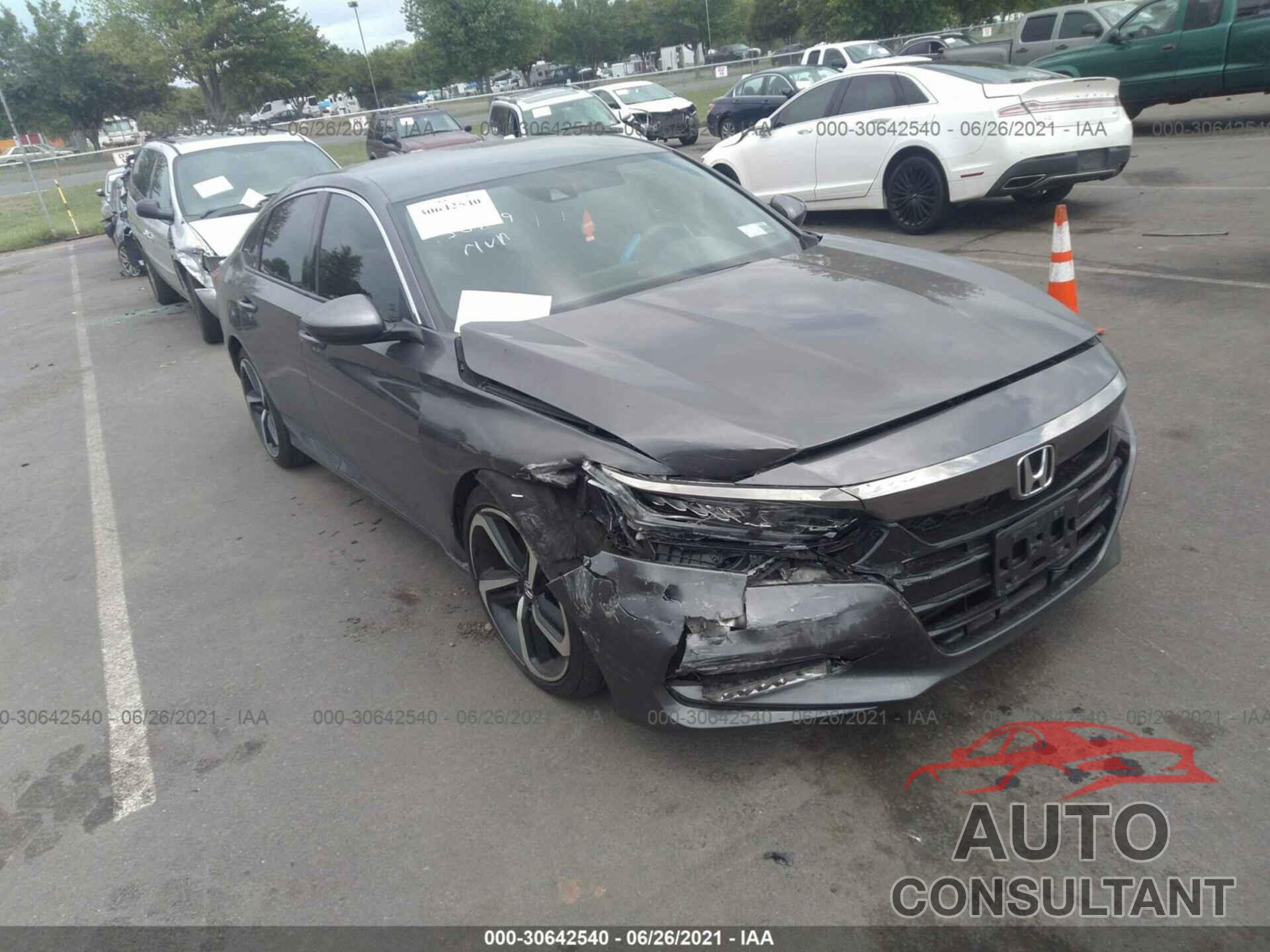 HONDA ACCORD SEDAN 2018 - 1HGCV1F38JA145855