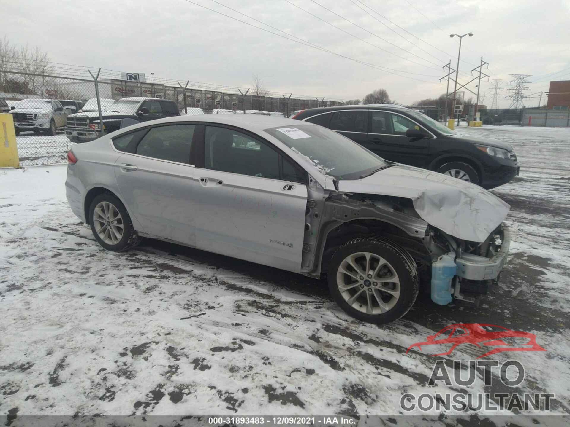 FORD FUSION HYBRID 2019 - 3FA6P0LU4KR131610