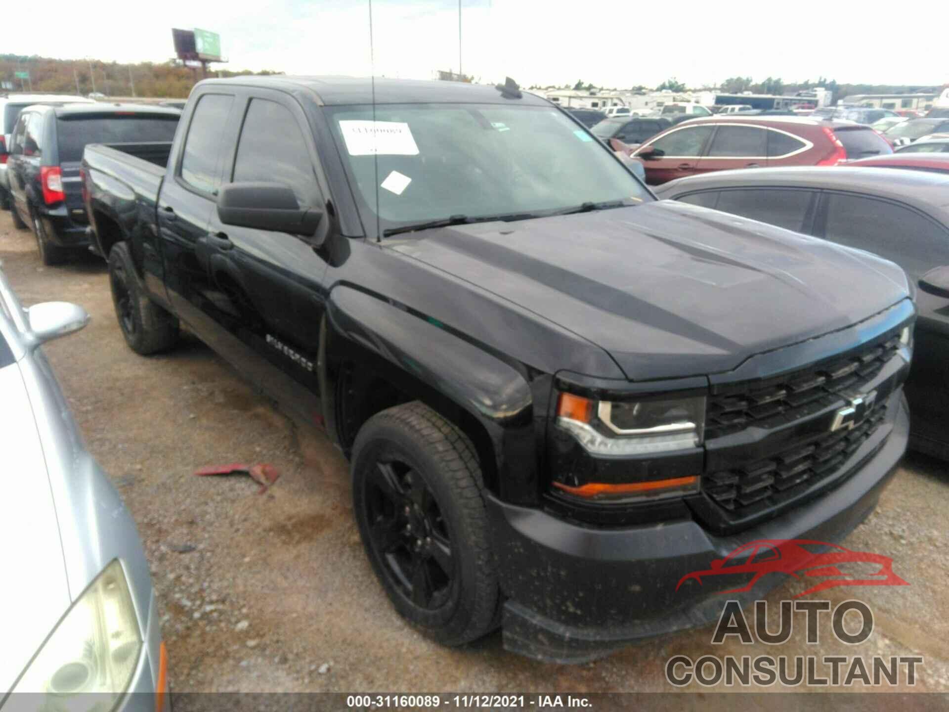 CHEVROLET SILVERADO 1500 2018 - 1GCRCNEC2JZ105571