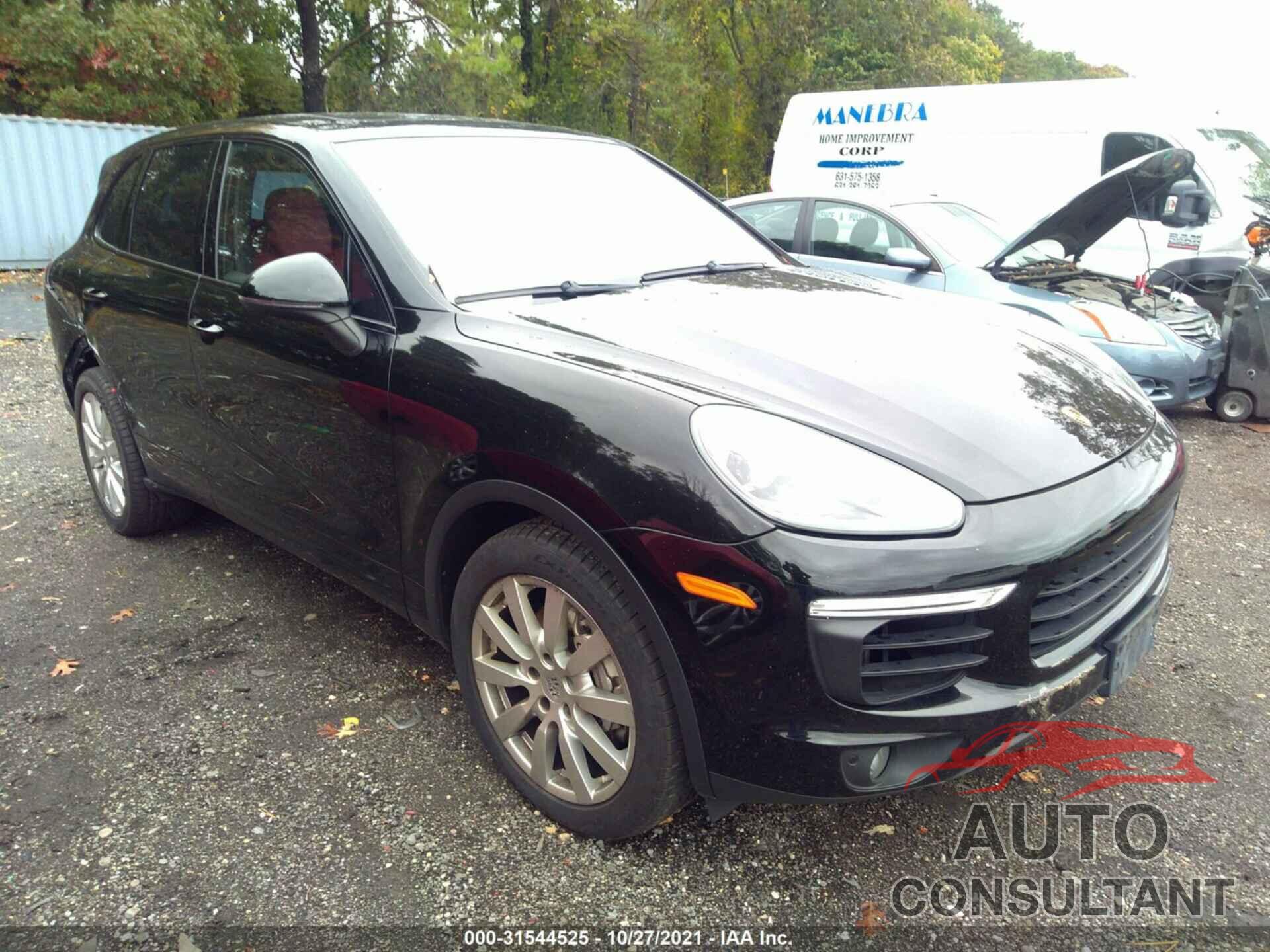 PORSCHE CAYENNE 2016 - WP1AB2A27GLA96727