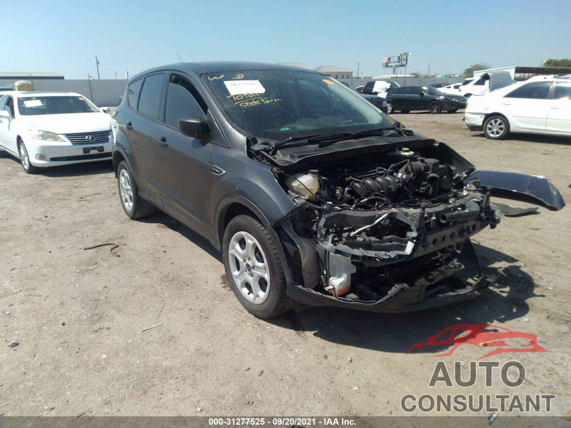 FORD ESCAPE 2018 - 1FMCU0F74JUD36729