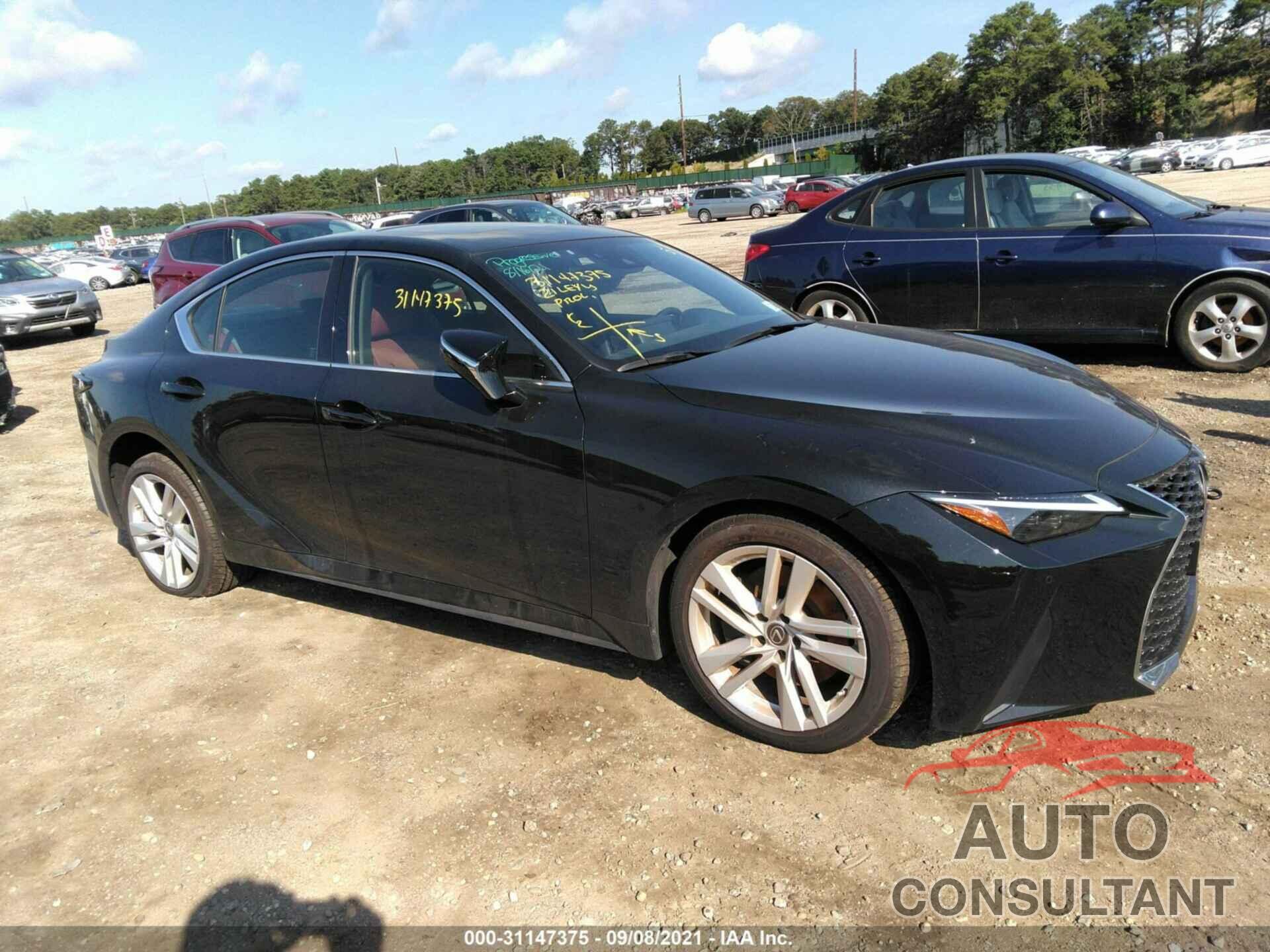 LEXUS IS 2021 - JTHC81F23M5043372