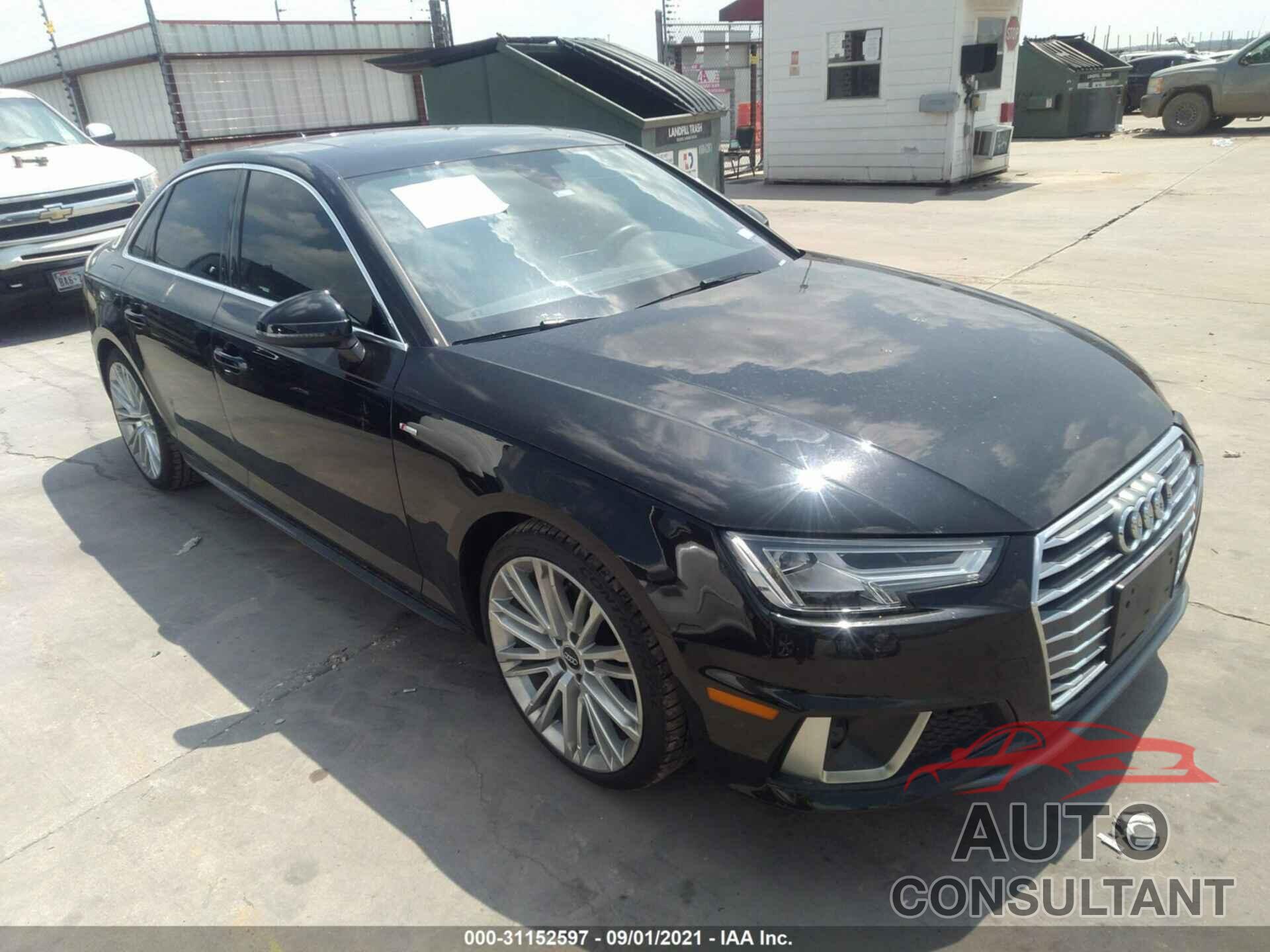 AUDI A4 2019 - WAUENAF47KA009876