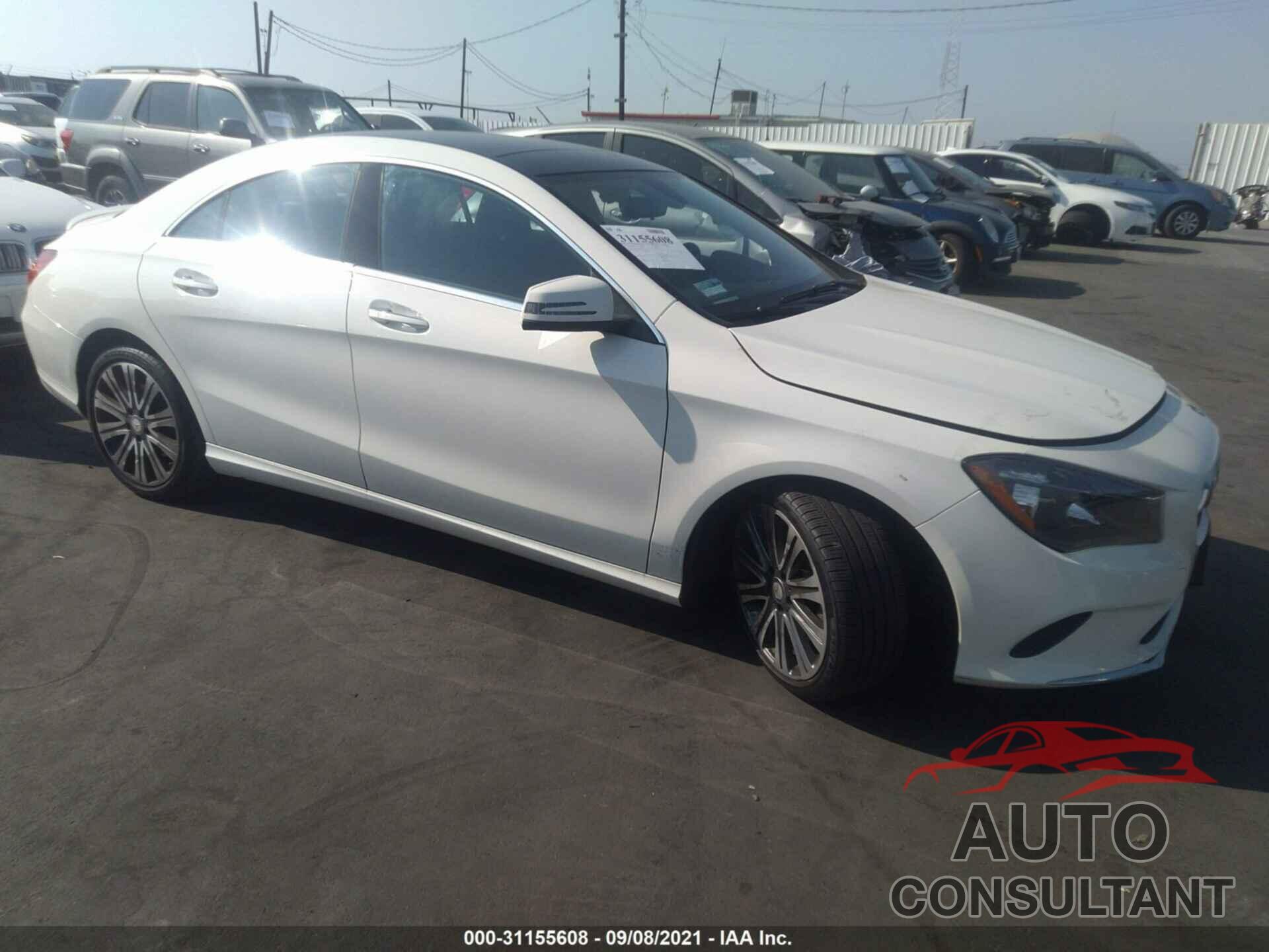 MERCEDES-BENZ CLA 2017 - WDDSJ4EB4HN467093