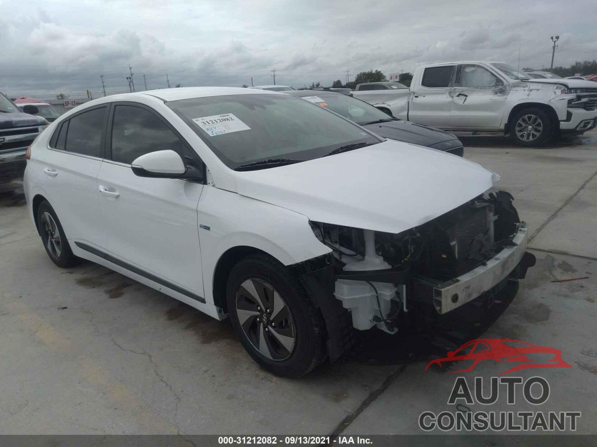 HYUNDAI IONIQ HYBRID 2018 - KMHC75LC0JU103050