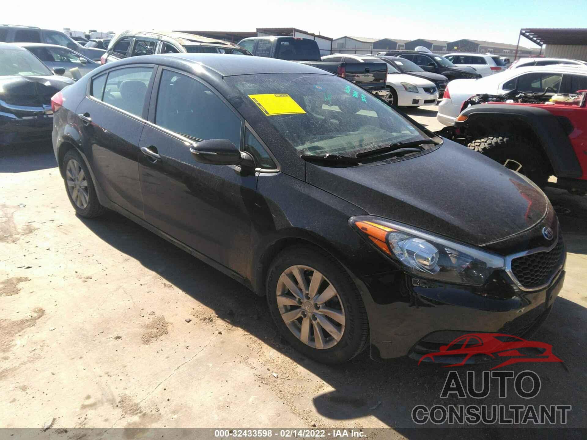 KIA FORTE 2016 - KNAFX4A65G5609062