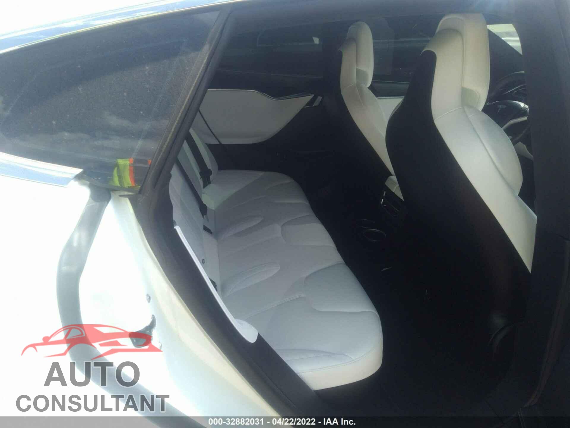 TESLA MODEL S 2017 - 5YJSA1E13HF207329