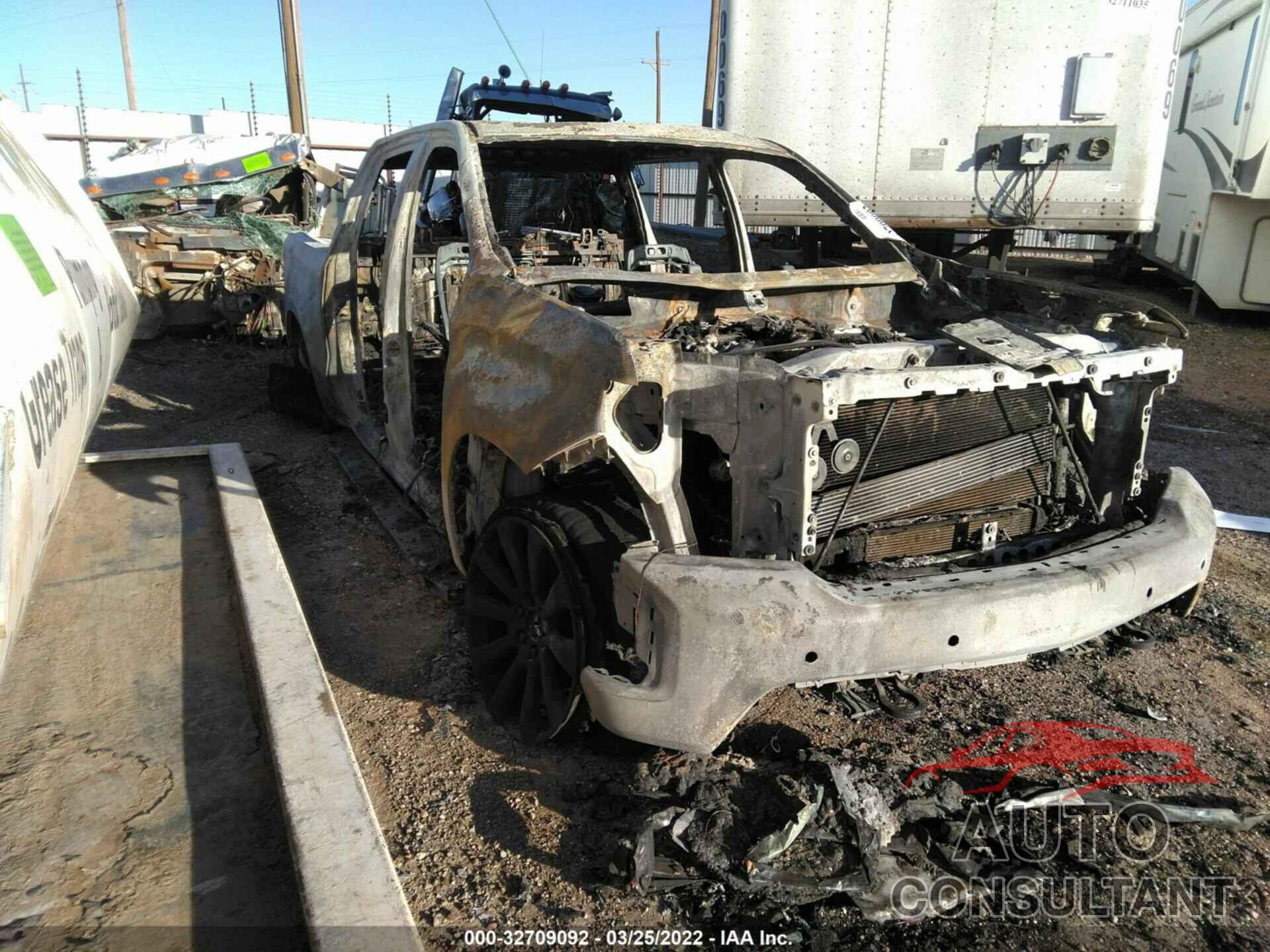 CHEVROLET SILVERADO 1500 2020 - 3GCUYHET6LG384281