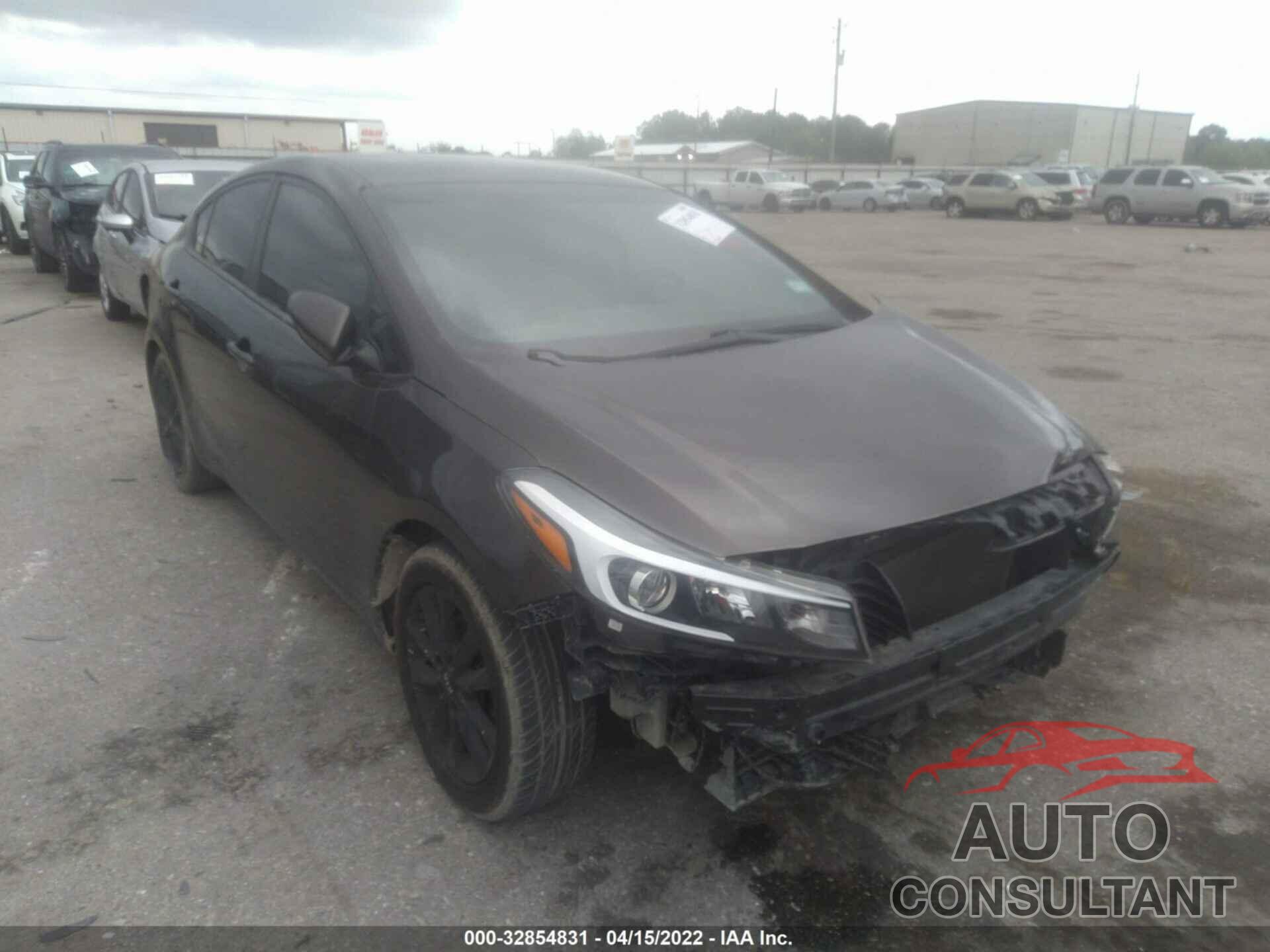 KIA FORTE 2017 - 3KPFL4A79HE017094