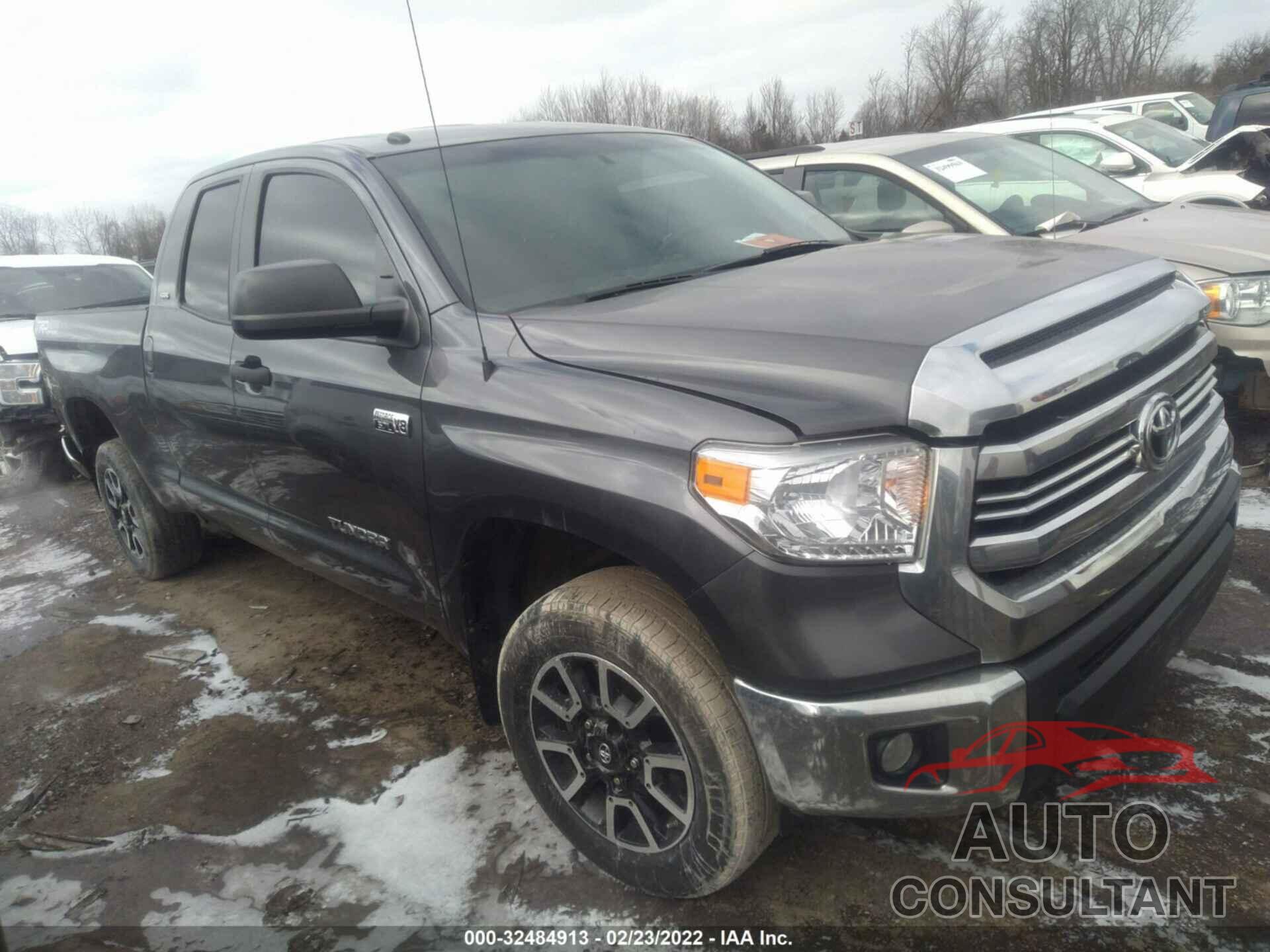 TOYOTA TUNDRA 4WD 2017 - 5TFUW5F12HX584501