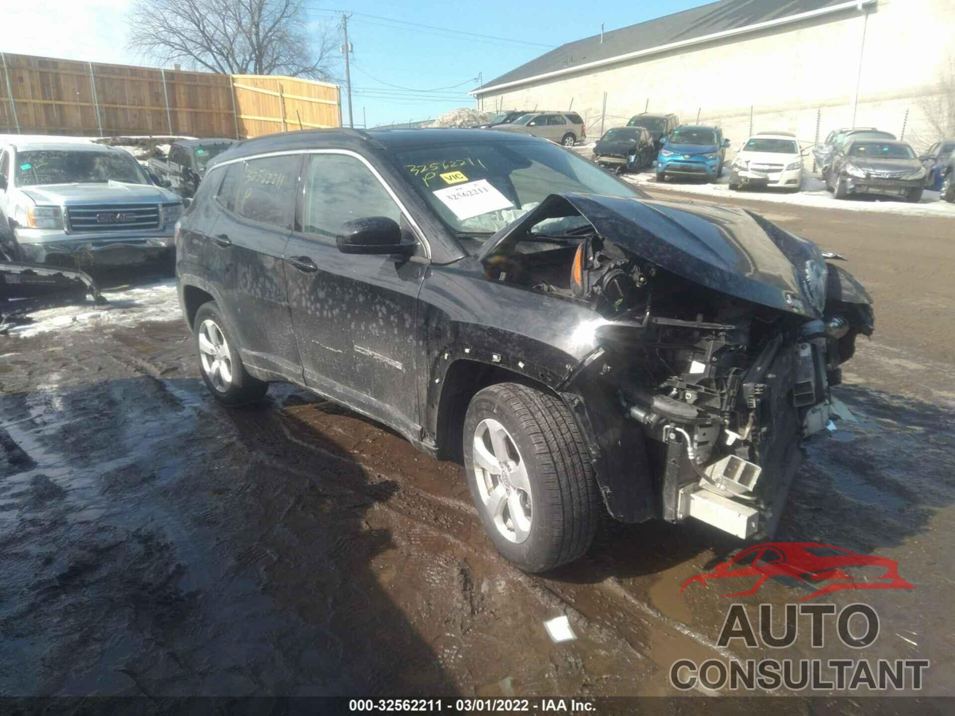 JEEP COMPASS 2018 - 3C4NJDBB3JT175372