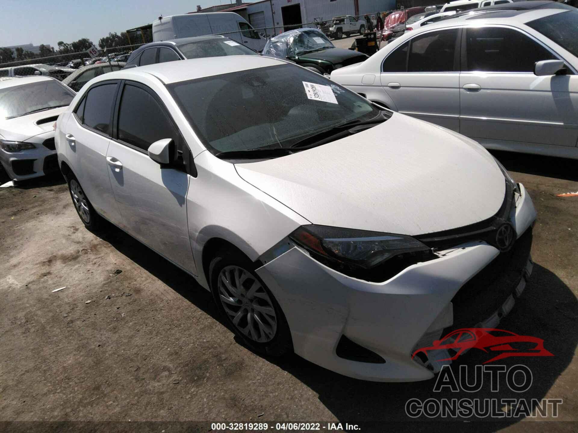 TOYOTA COROLLA 2017 - 5YFBURHE4HP614083